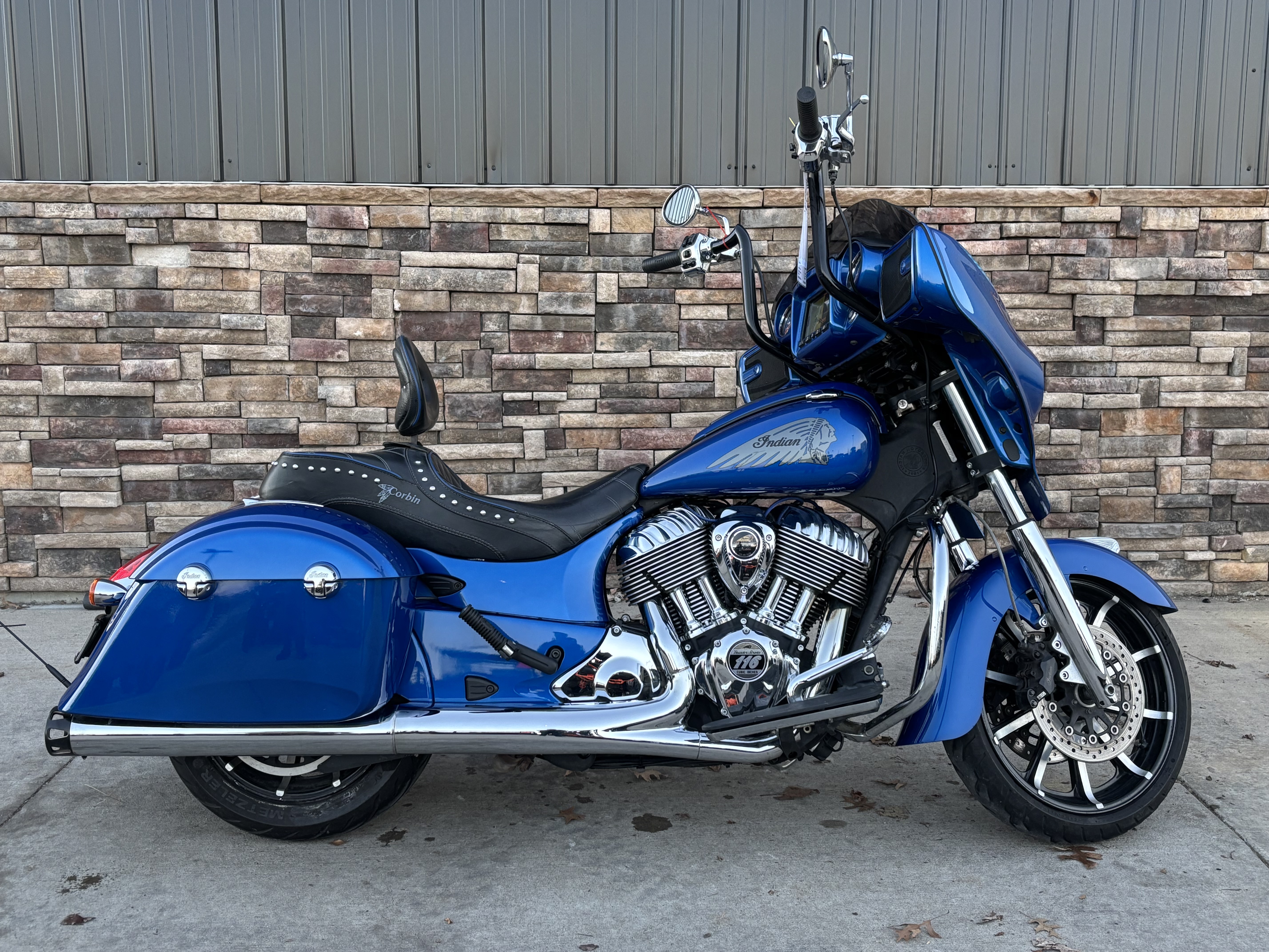 2018 Indian Motorcycle Chieftain® Limited ABS in Columbia, Missouri - Photo 16