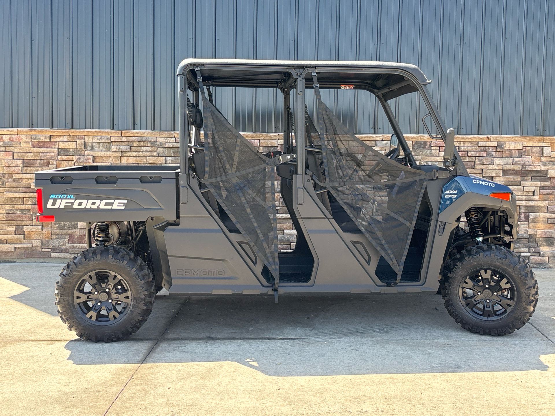 2025 CFMOTO UForce 800 XL in Columbia, Missouri - Photo 1