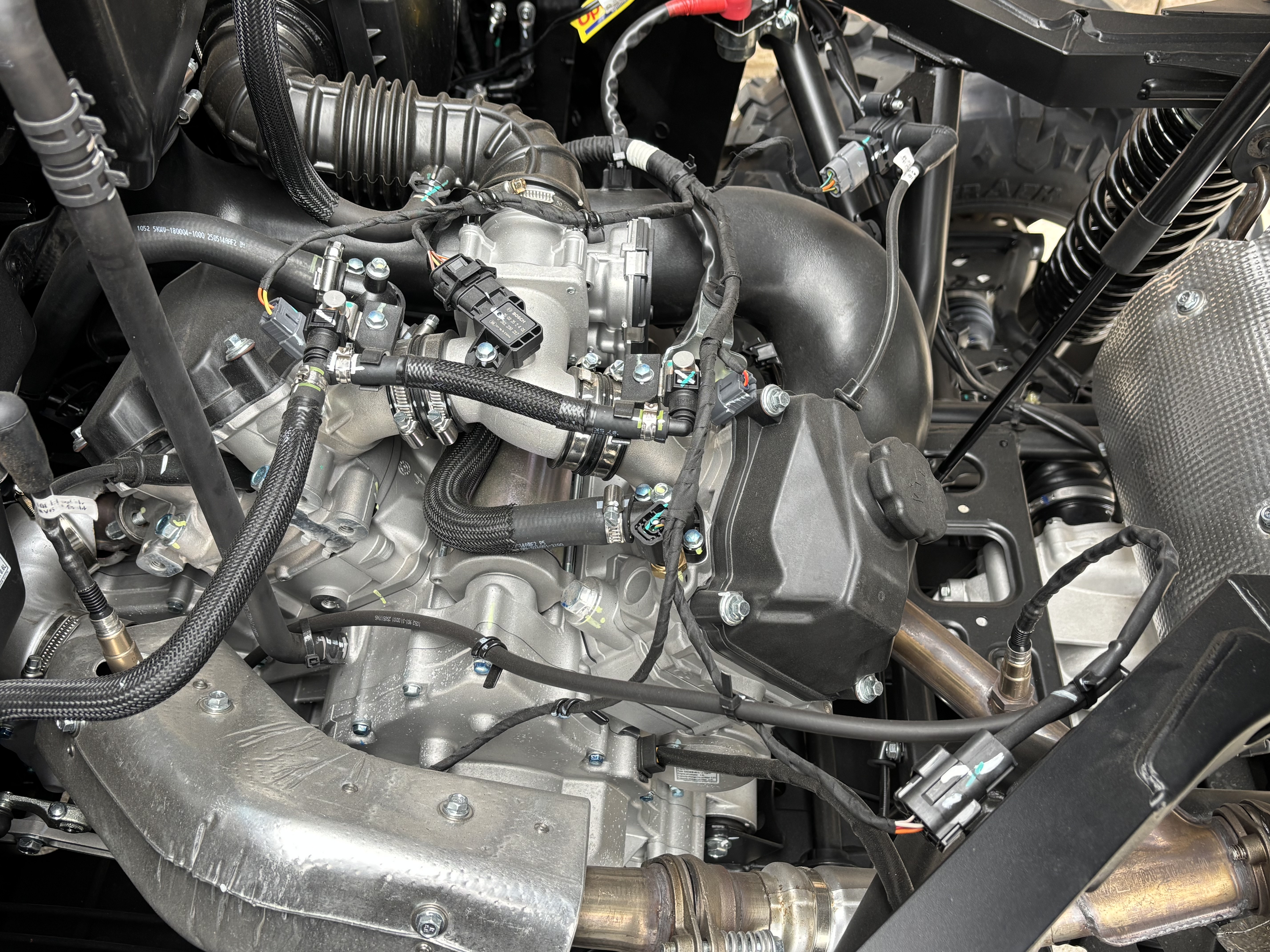 2026 CFMOTO UForce 800 XL in Columbia, Missouri - Photo 9