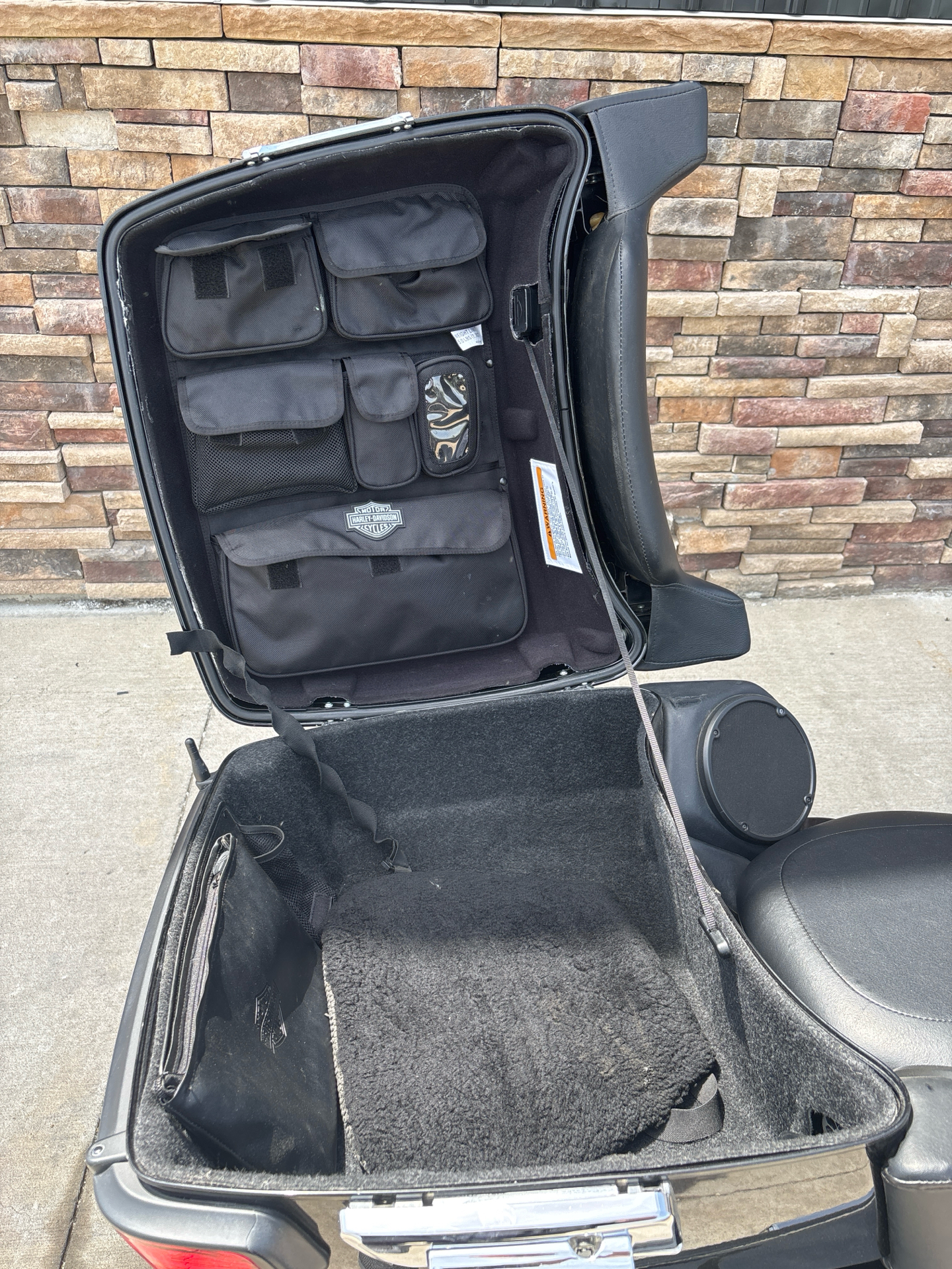 2017 Harley-Davidson Ultra Limited in Columbia, Missouri - Photo 10