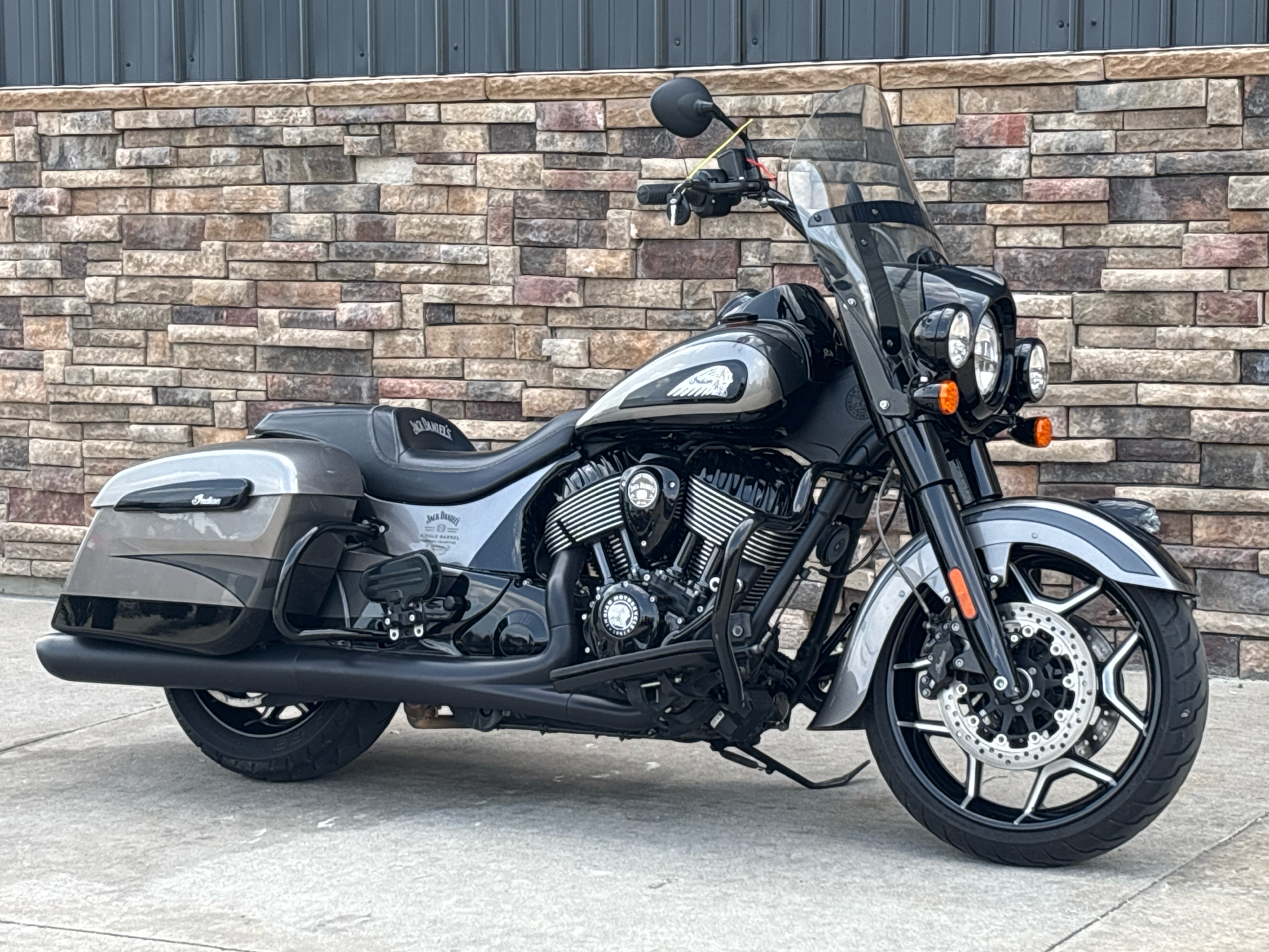 2020 Indian Motorcycle Springfield® Dark Horse® Jack Daniel’s® Limited Edition in Columbia, Missouri - Photo 2