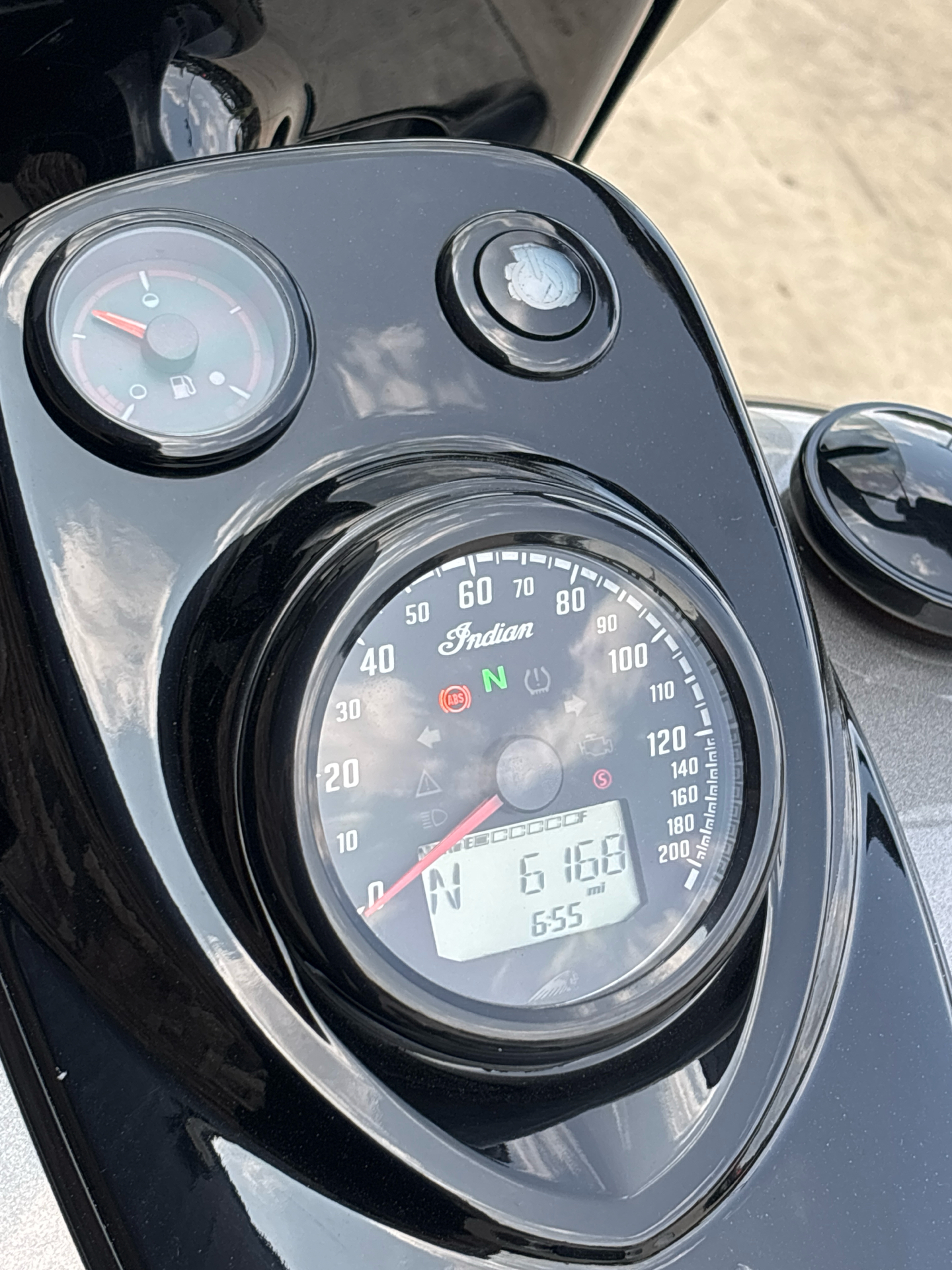 2020 Indian Motorcycle Springfield® Dark Horse® Jack Daniel’s® Limited Edition in Columbia, Missouri - Photo 9