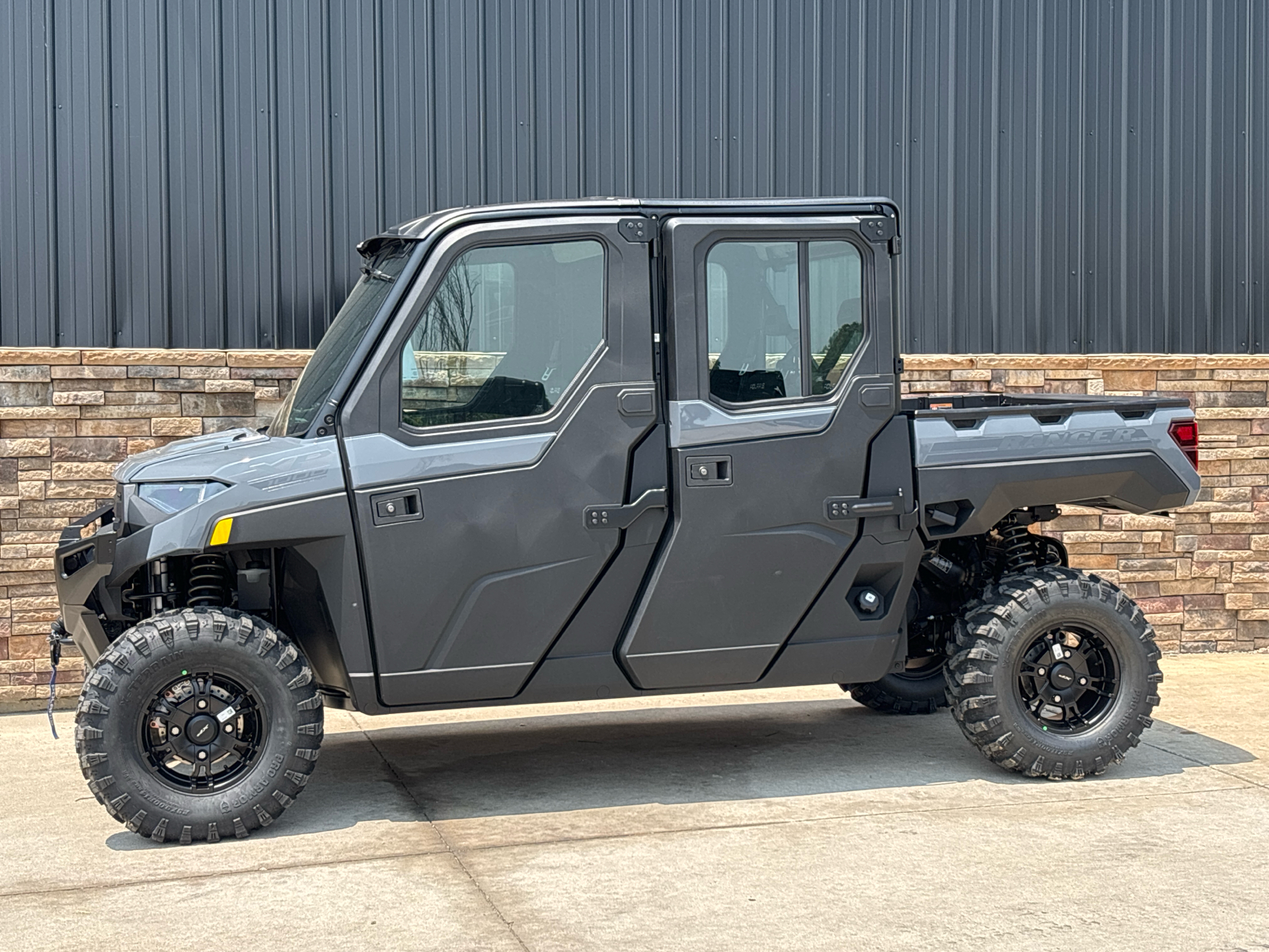2025 Polaris Ranger Crew XP 1000 NorthStar Edition Ultimate in Columbia, Missouri - Photo 2