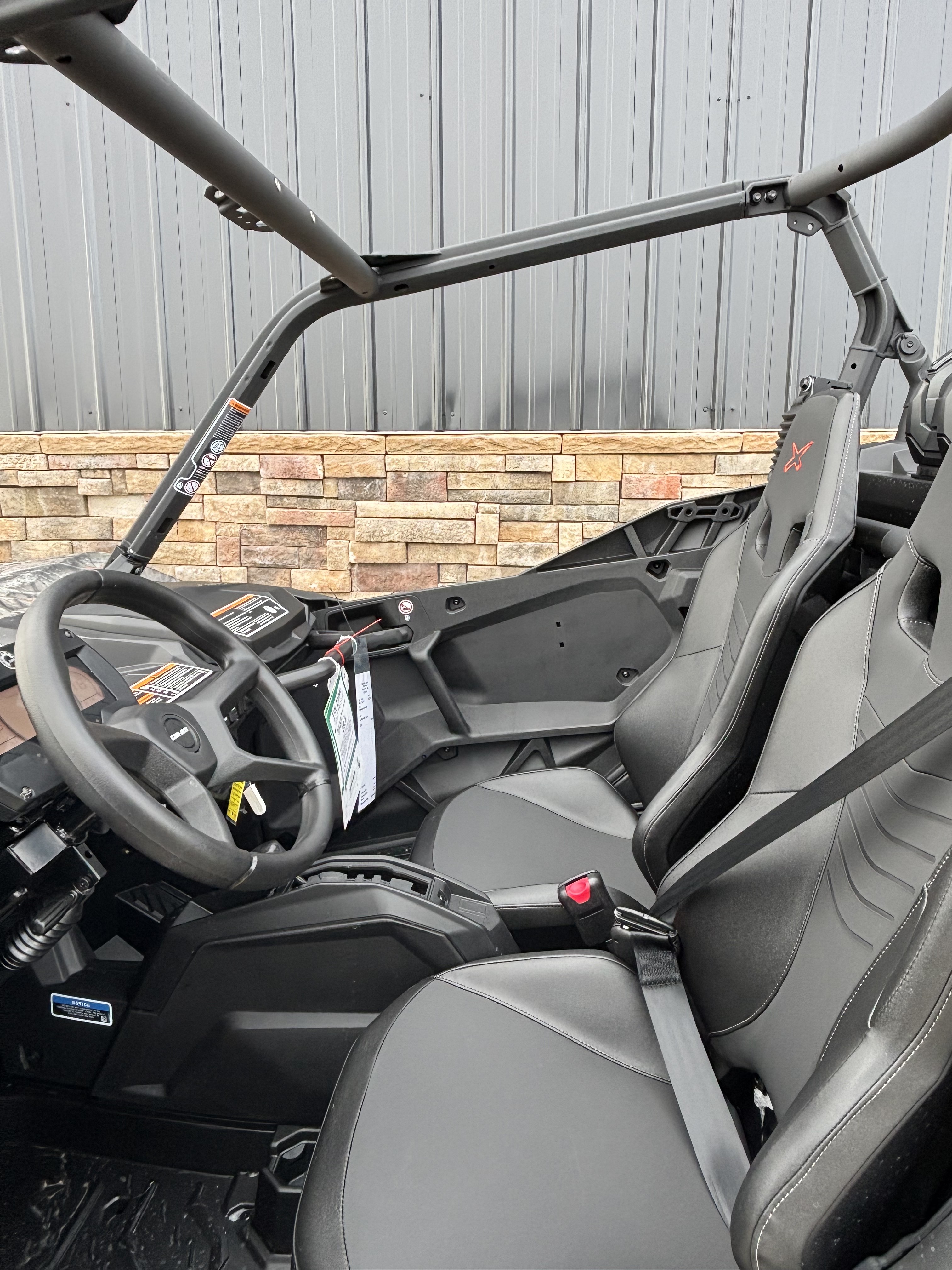 2026 Can-Am Commander X MR in Columbia, Missouri - Photo 11