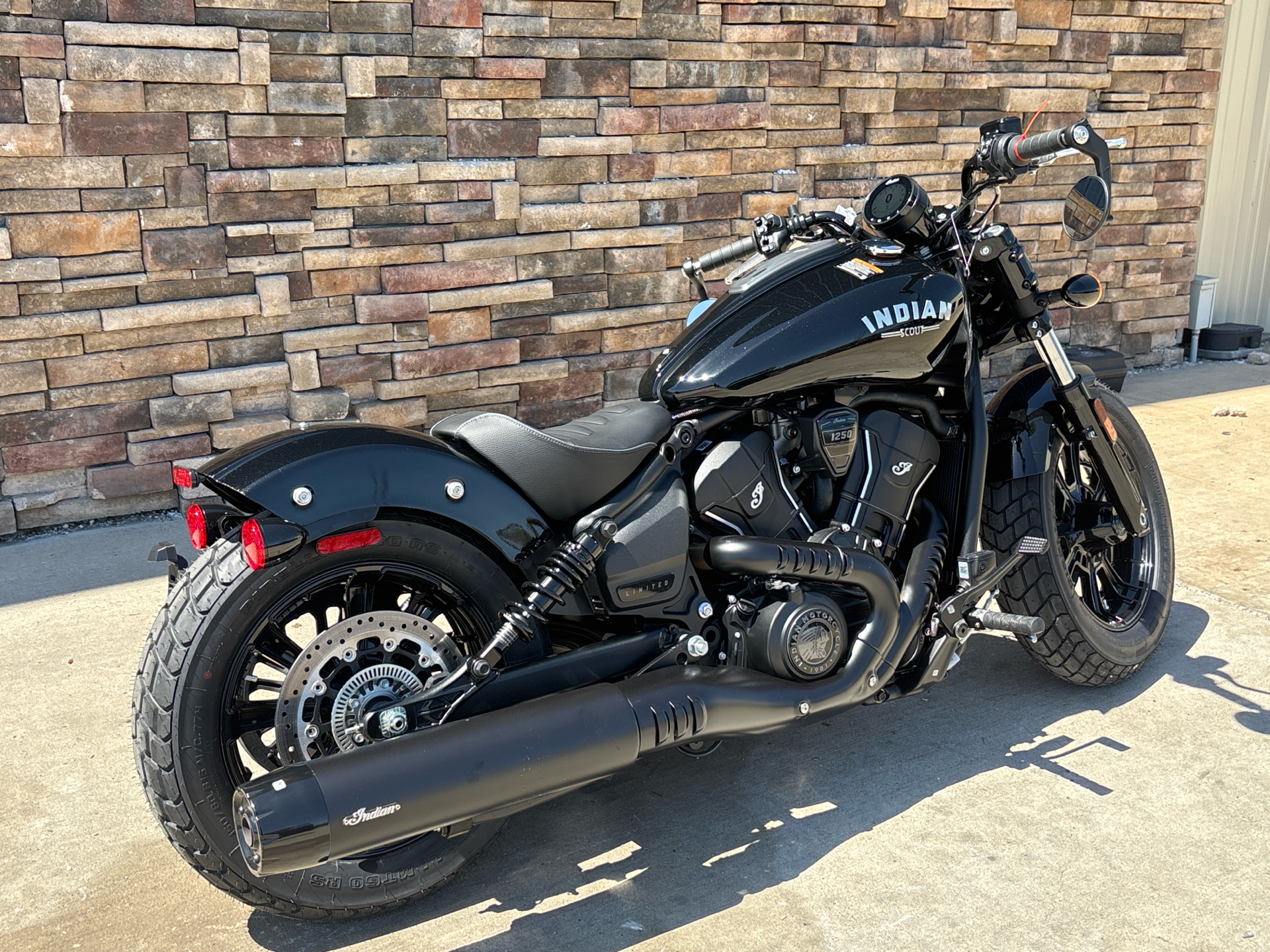 2025 Indian Motorcycle Scout® Bobber Limited +Tech in Columbia, Missouri - Photo 9