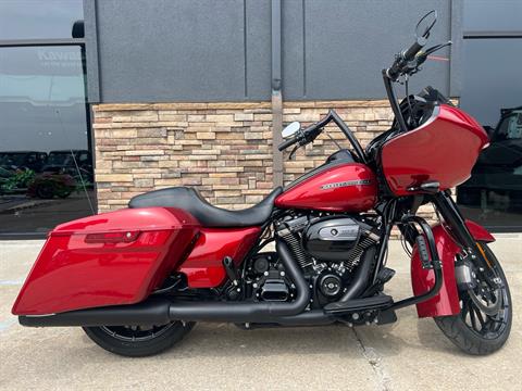 2018 Harley-Davidson Road Glide® Special in Columbia, Missouri - Photo 1