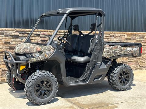 2025 Can-Am Defender XT HD9 in Columbia, Missouri - Photo 2