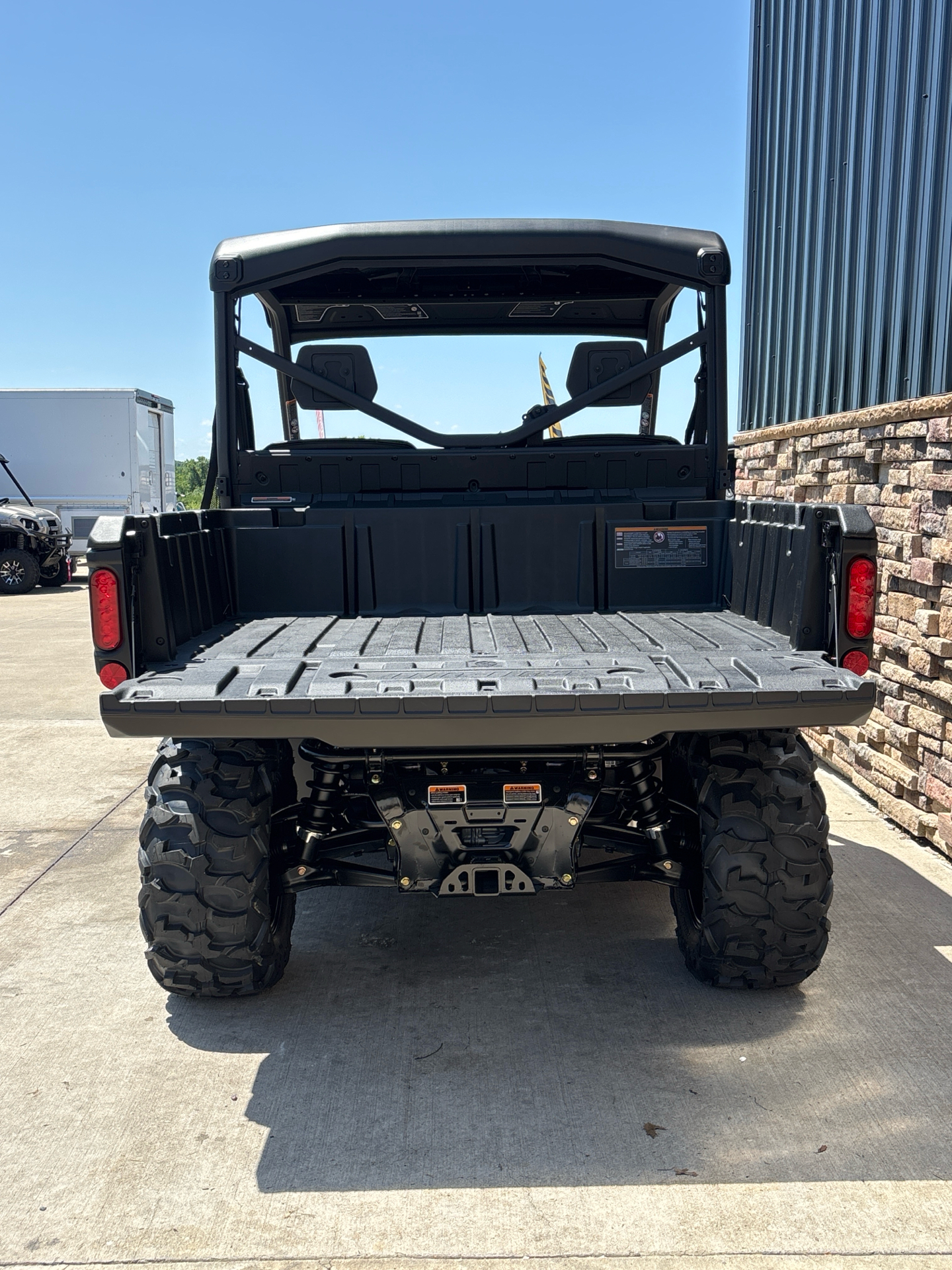2025 Can-Am Defender XT HD9 in Columbia, Missouri - Photo 5