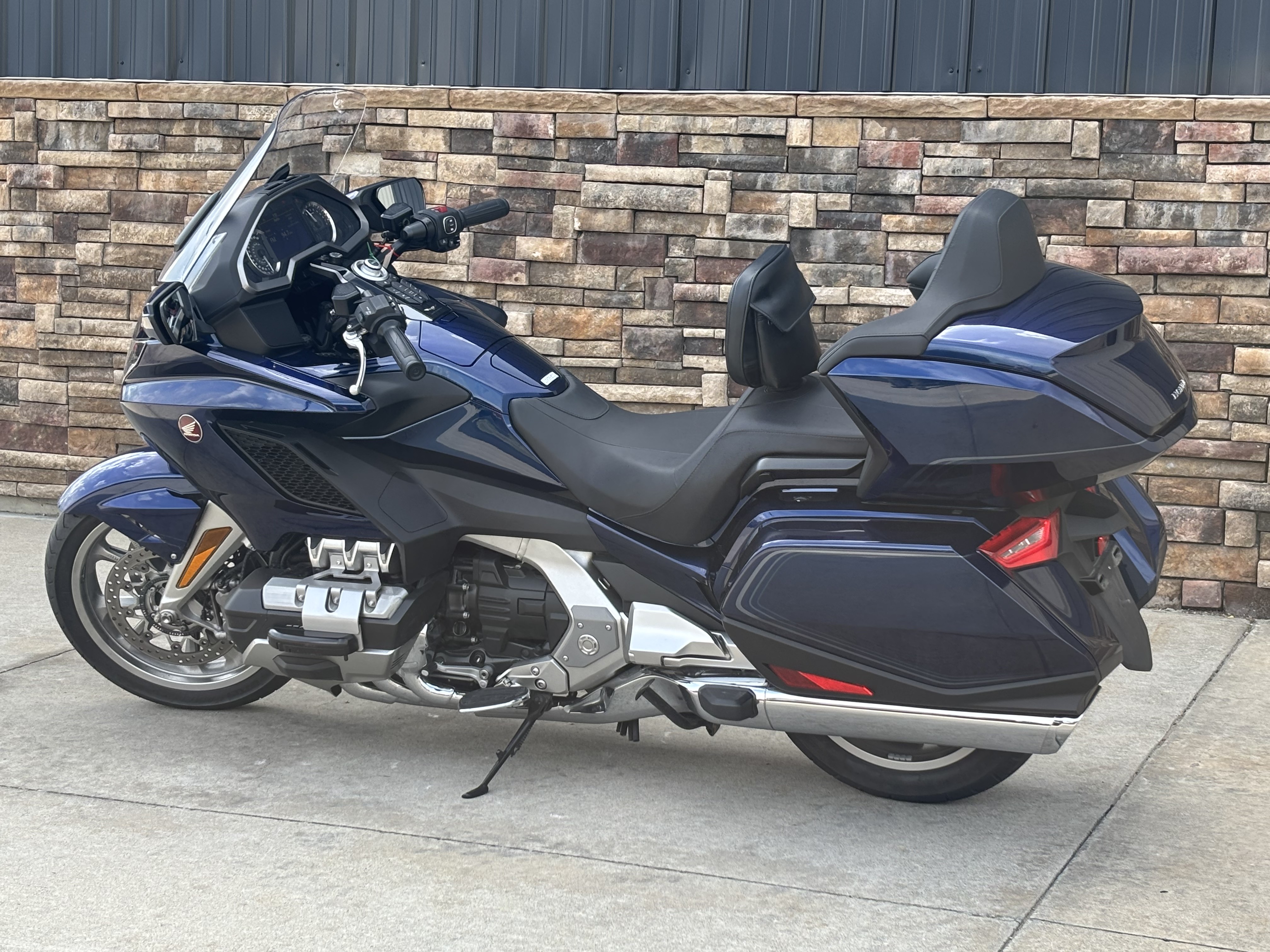 2018 Honda Gold Wing Tour in Columbia, Missouri - Photo 3