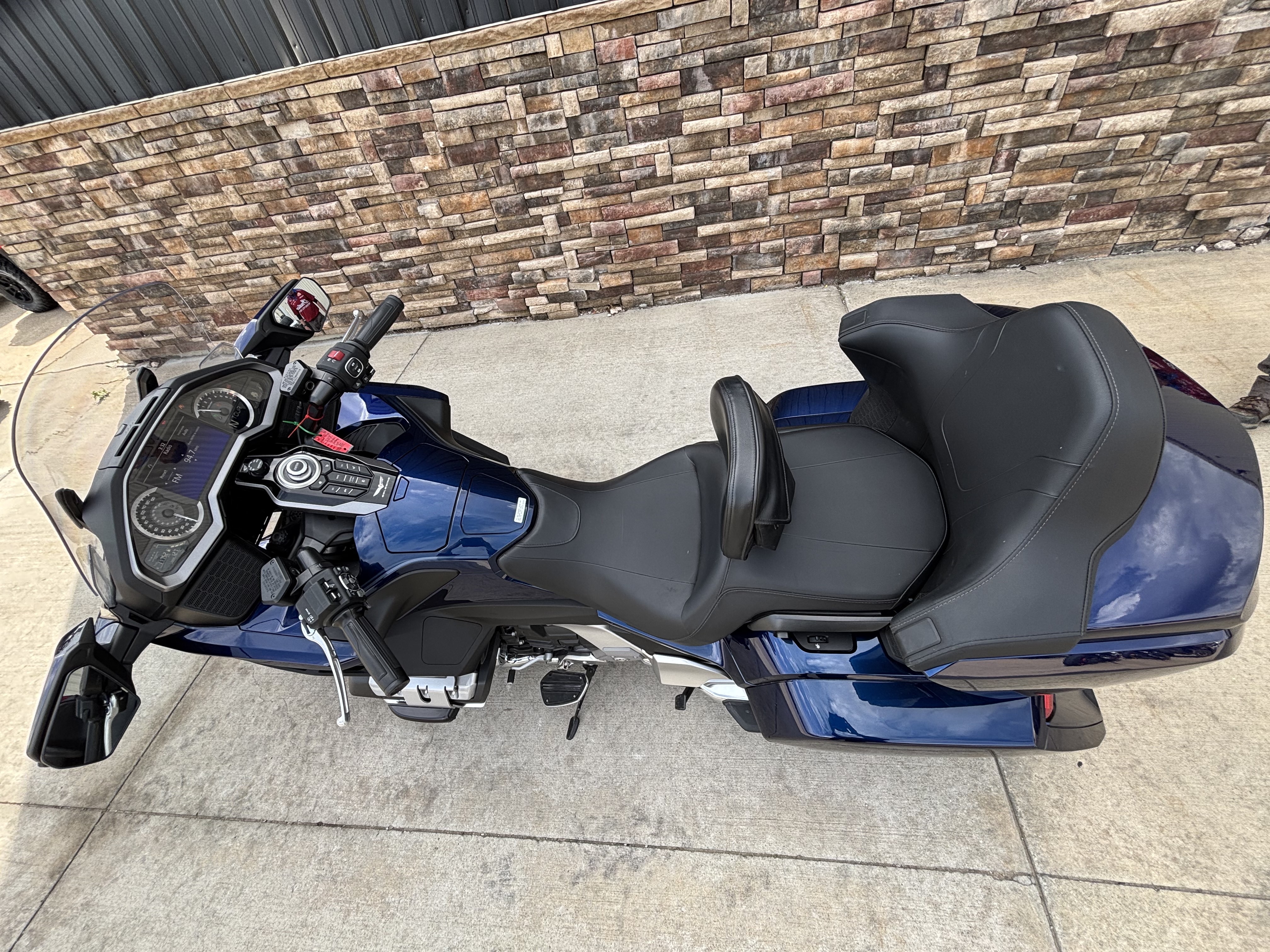 2018 Honda Gold Wing Tour in Columbia, Missouri - Photo 6