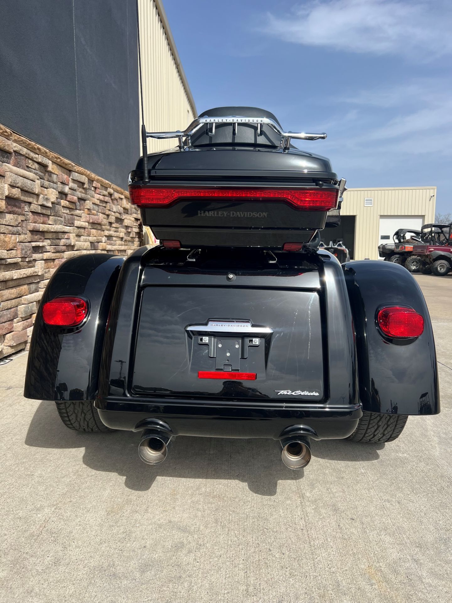 2019 Harley-Davidson Tri Glide® Ultra in Columbia, Missouri - Photo 9