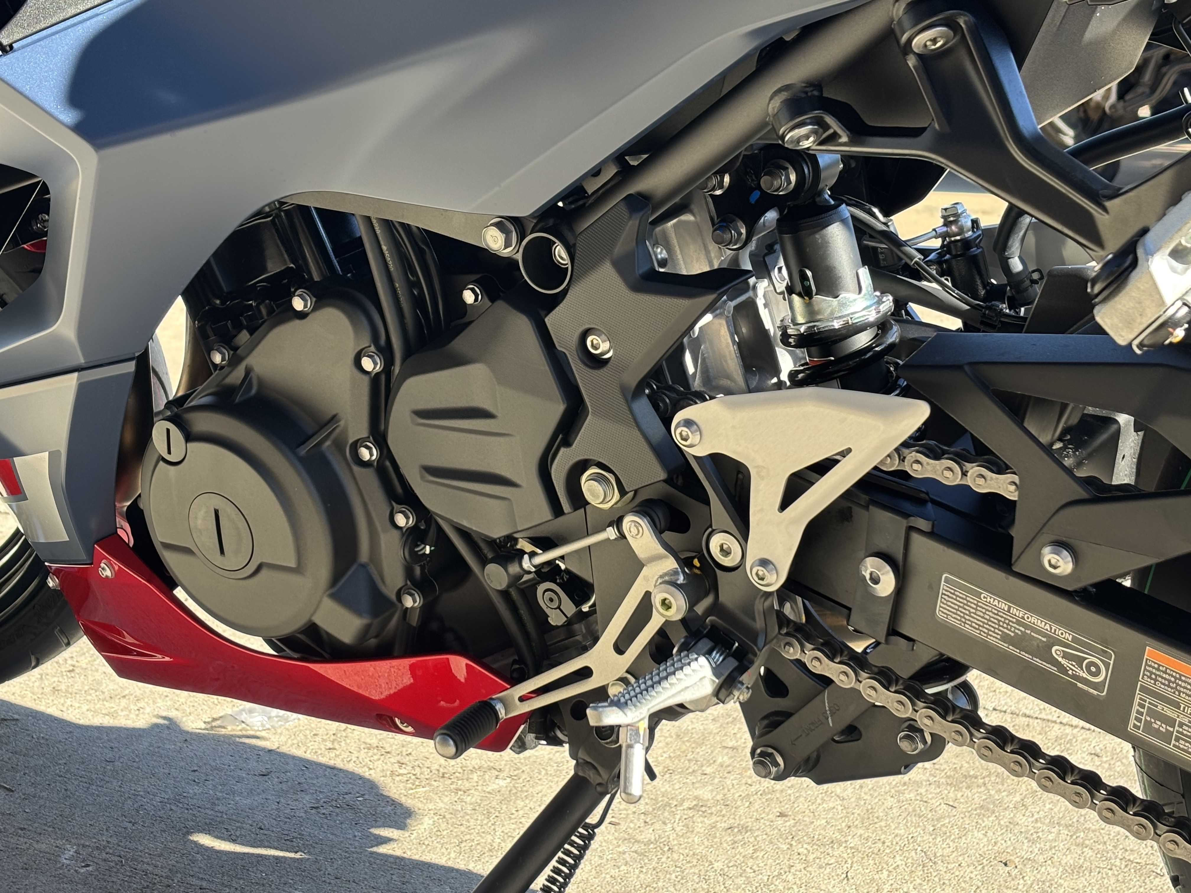 2026 Kawasaki Ninja 500 ABS in Columbia, Missouri - Photo 11