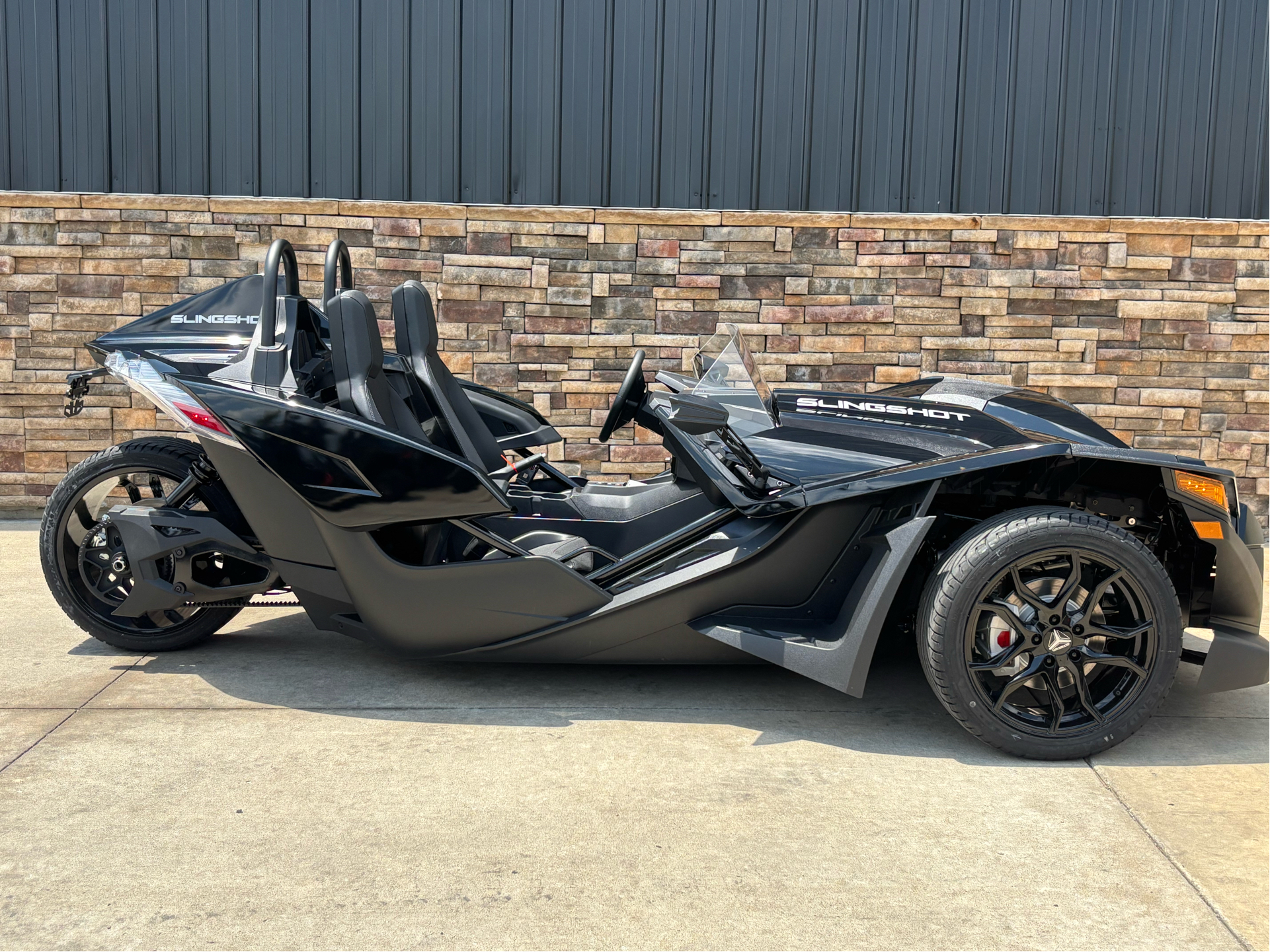 2025 Slingshot Slingshot S - AutoDrive in Columbia, Missouri - Photo 14