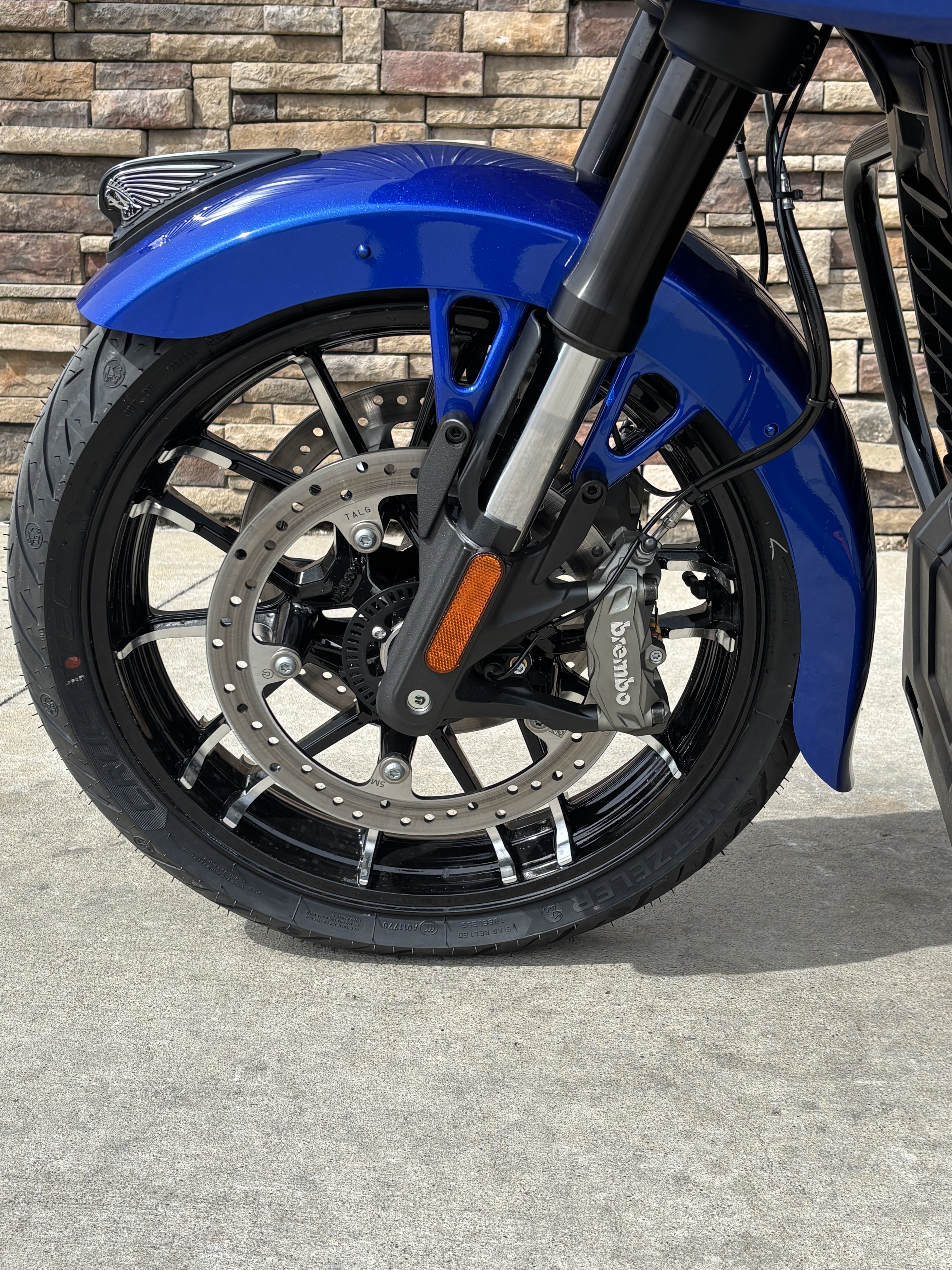 2026 Indian Motorcycle Challenger® Dark Horse® in Columbia, Missouri - Photo 14