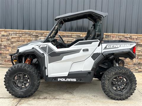 2022 Polaris General XP 1000 Deluxe Ride Command in Columbia, Missouri - Photo 1
