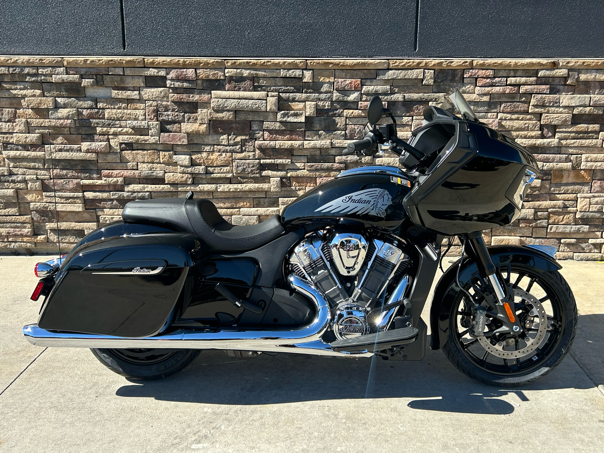 2024 Indian Motorcycle Challenger® in Columbia, Missouri - Photo 12