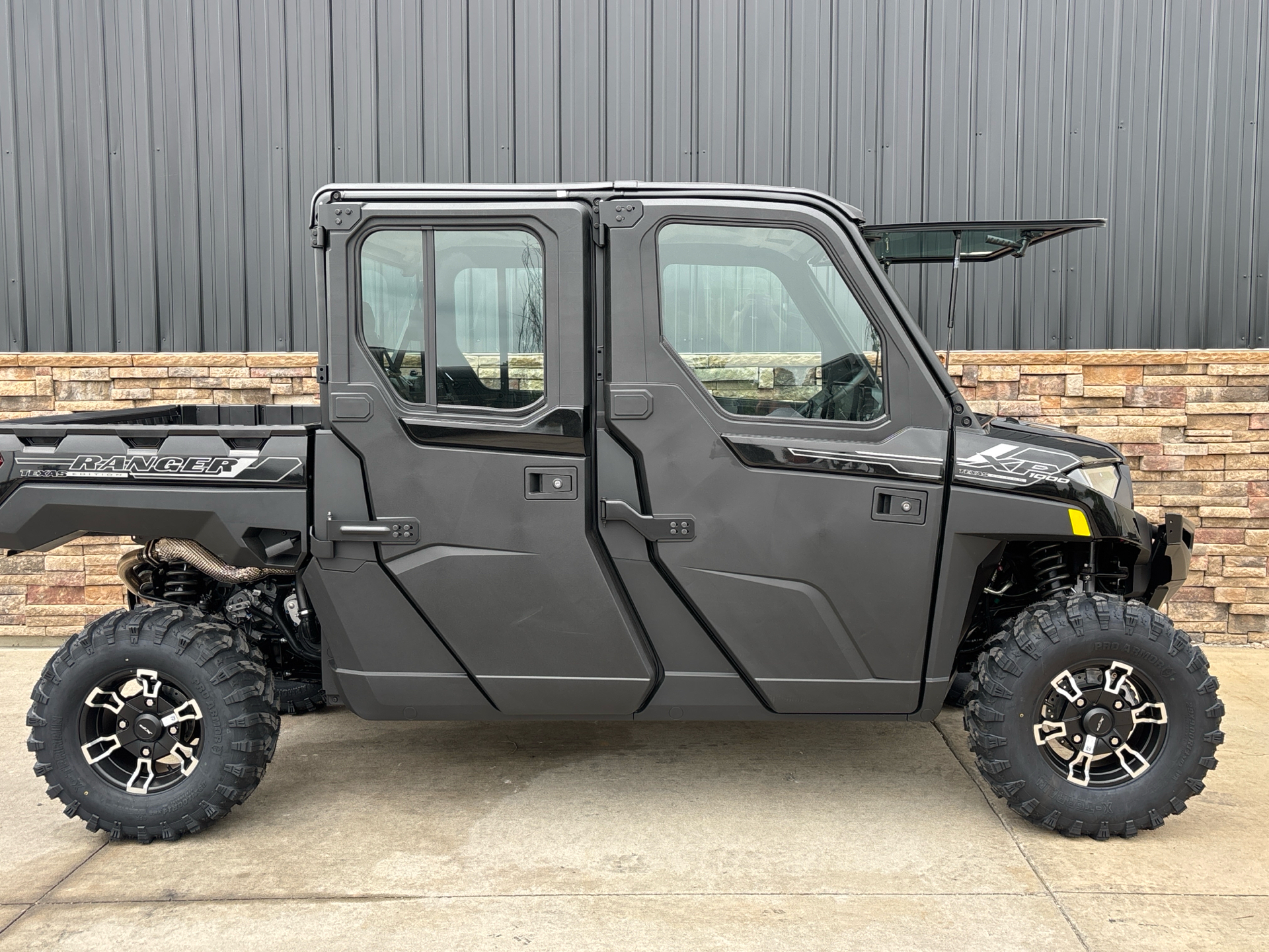 2025 Polaris Ranger Crew XP 1000 NorthStar Texas Edition in Columbia, Missouri - Photo 12