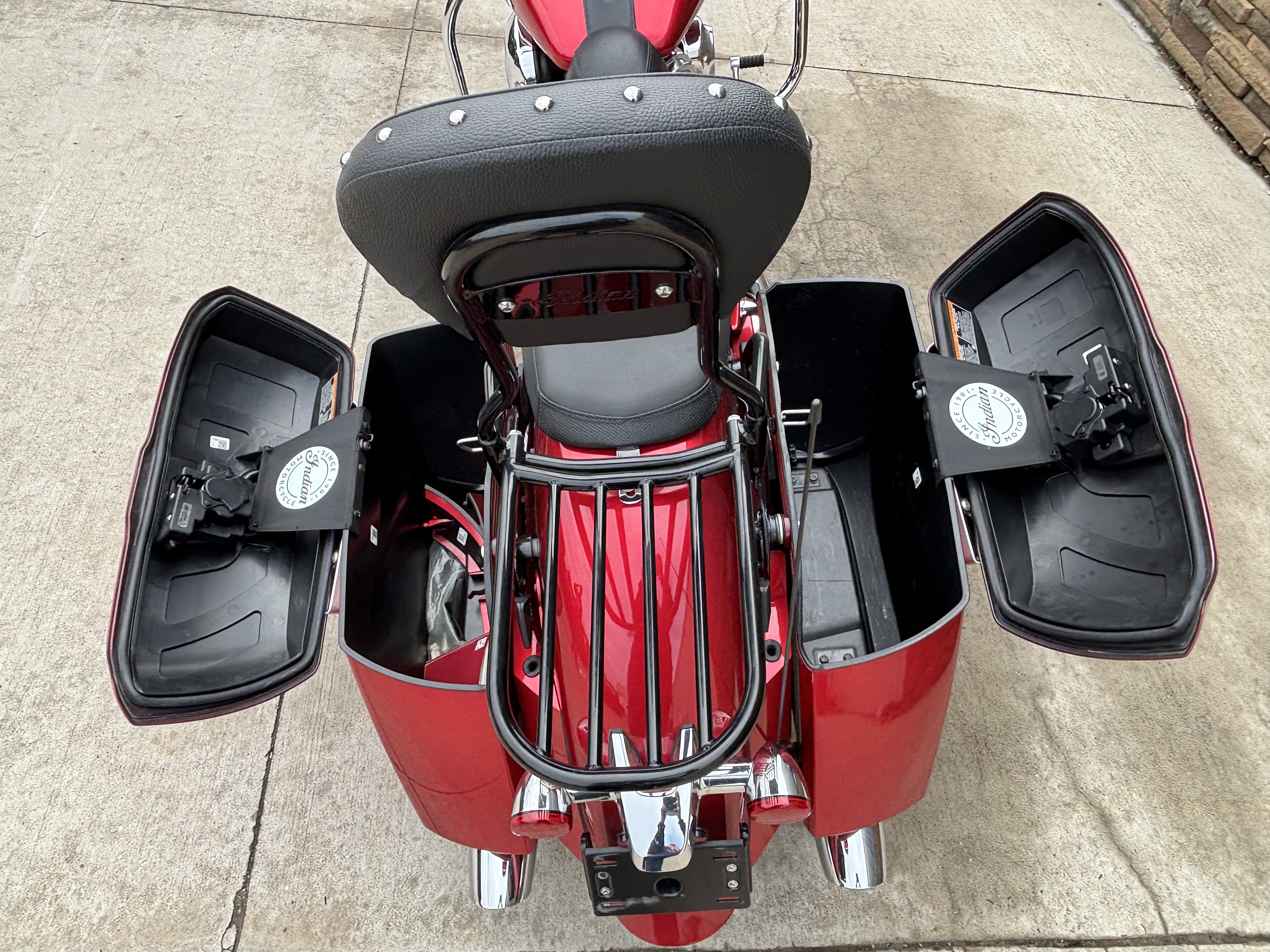 2019 Indian Motorcycle Chieftain® Limited ABS in Columbia, Missouri - Photo 12