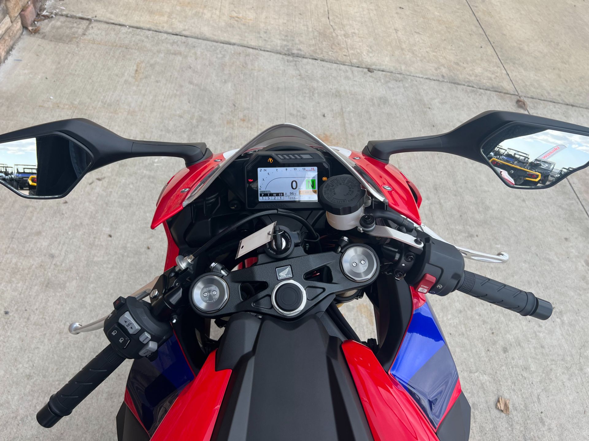 2022 Honda CBR1000RR ABS in Columbia, Missouri - Photo 4