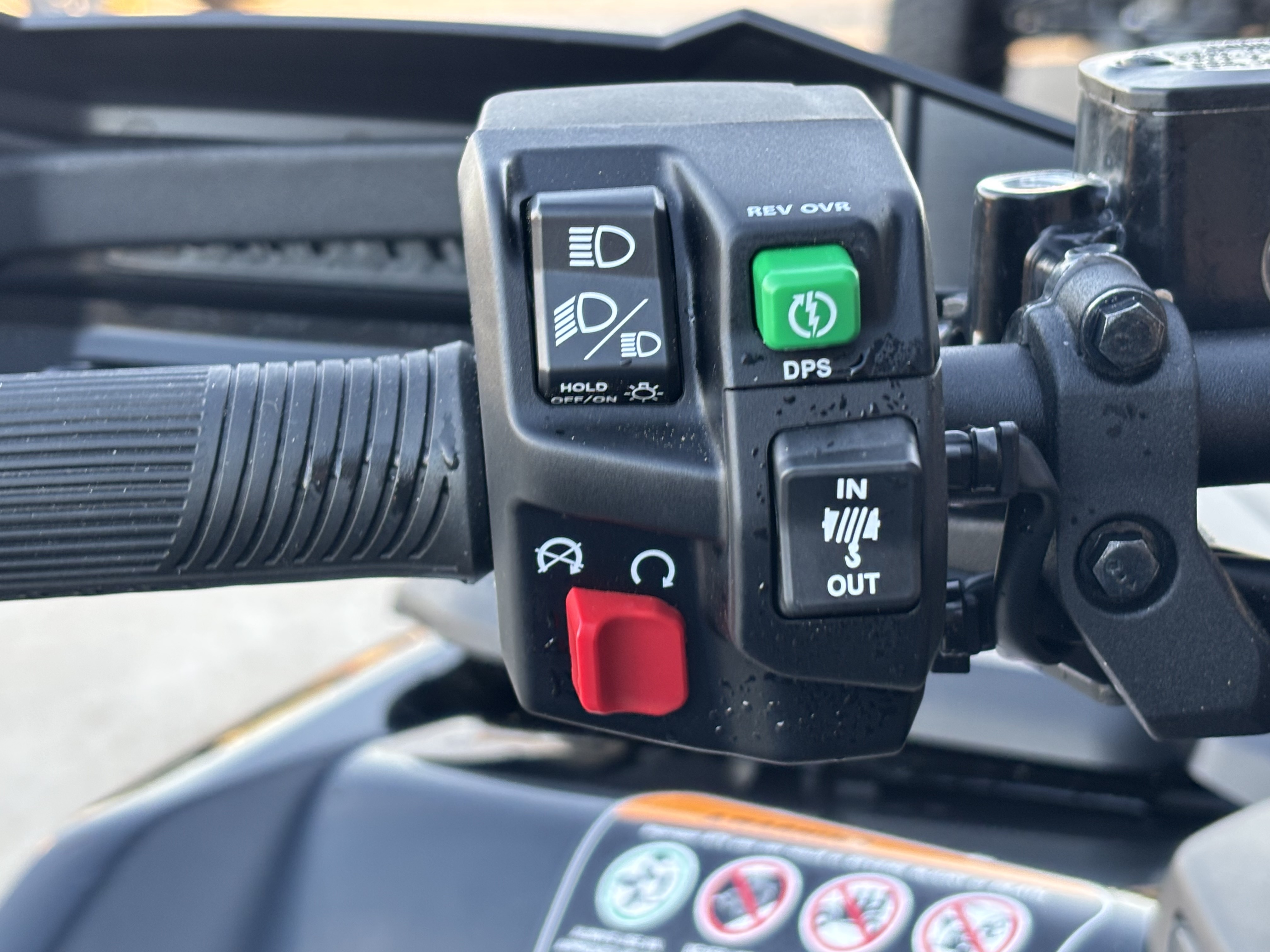 2026 Can-Am Outlander MAX Backcountry 1000R in Columbia, Missouri - Photo 9