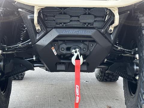 2026 Can-Am Outlander MAX Backcountry 1000R in Columbia, Missouri - Photo 12