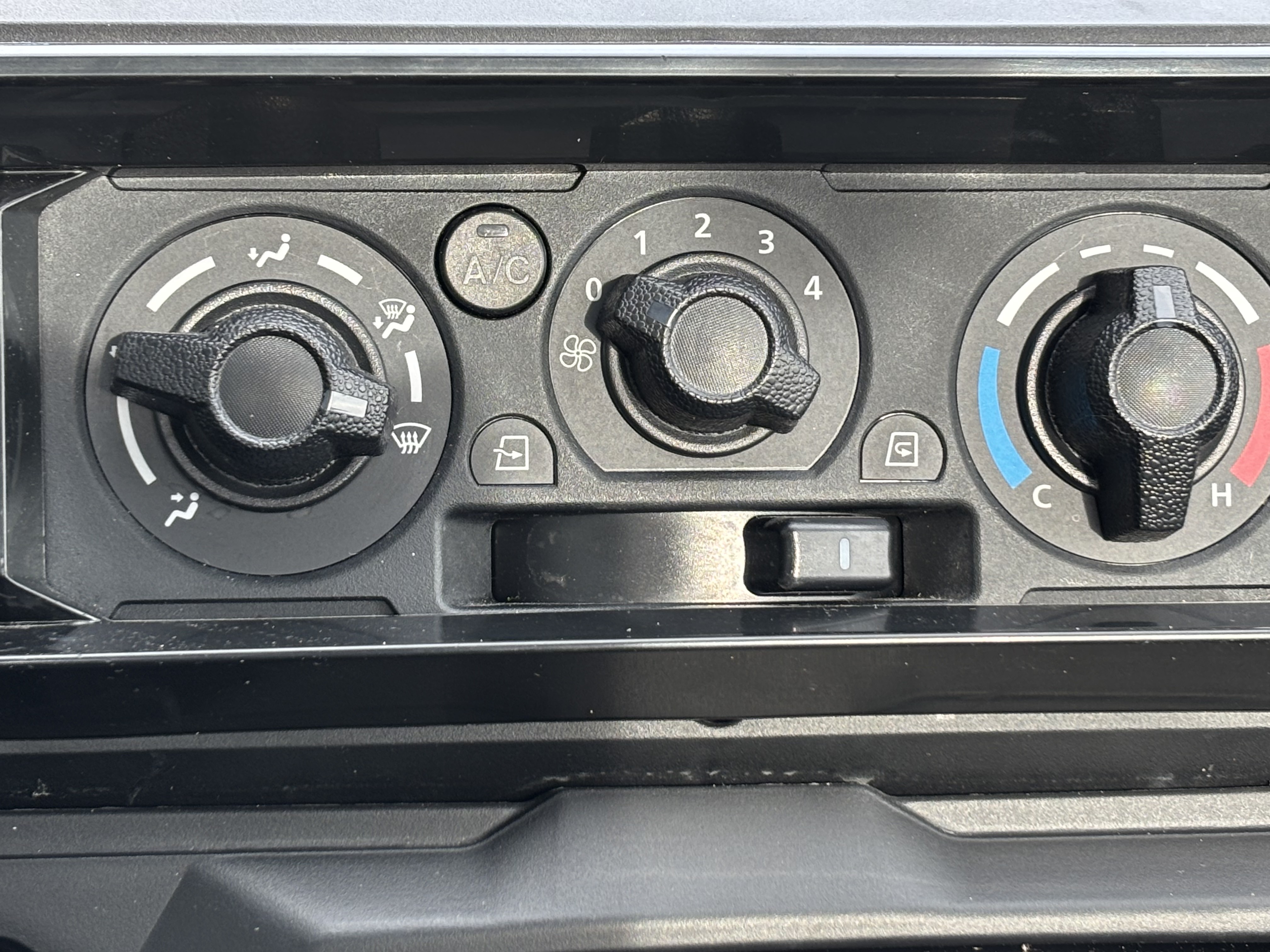 2024 Kawasaki RIDGE XR HVAC in Columbia, Missouri - Photo 11