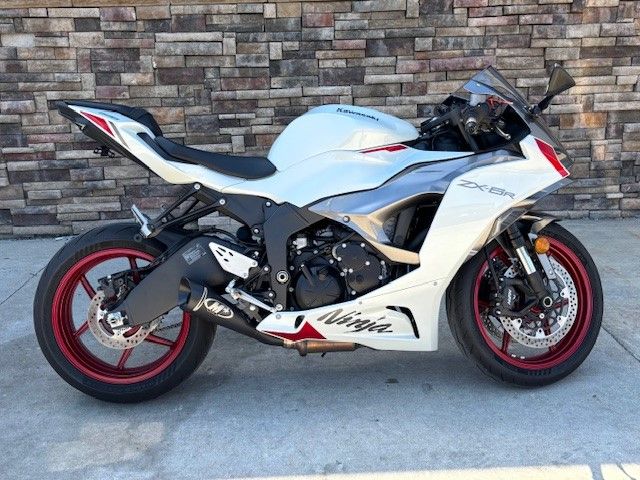 2025 Kawasaki Ninja ZX-6R in Columbia, Missouri - Photo 1