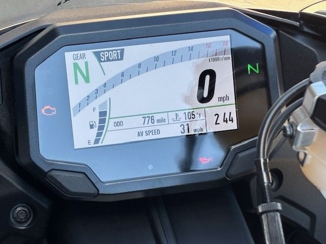 2025 Kawasaki Ninja ZX-6R in Columbia, Missouri - Photo 6