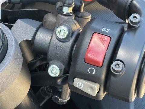 2025 Kawasaki Ninja ZX-6R in Columbia, Missouri - Photo 8