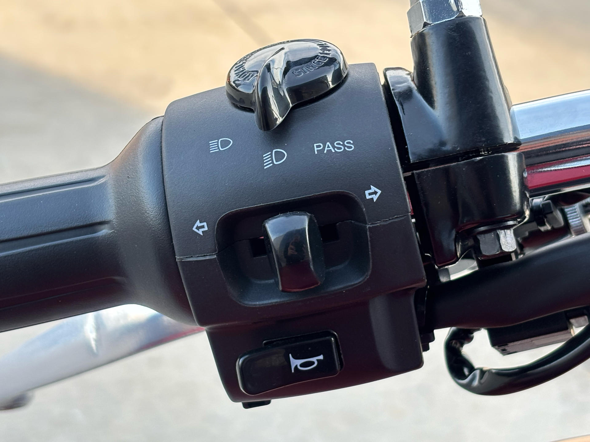 2024 Royal Enfield Meteor 350 in Columbia, Missouri - Photo 10