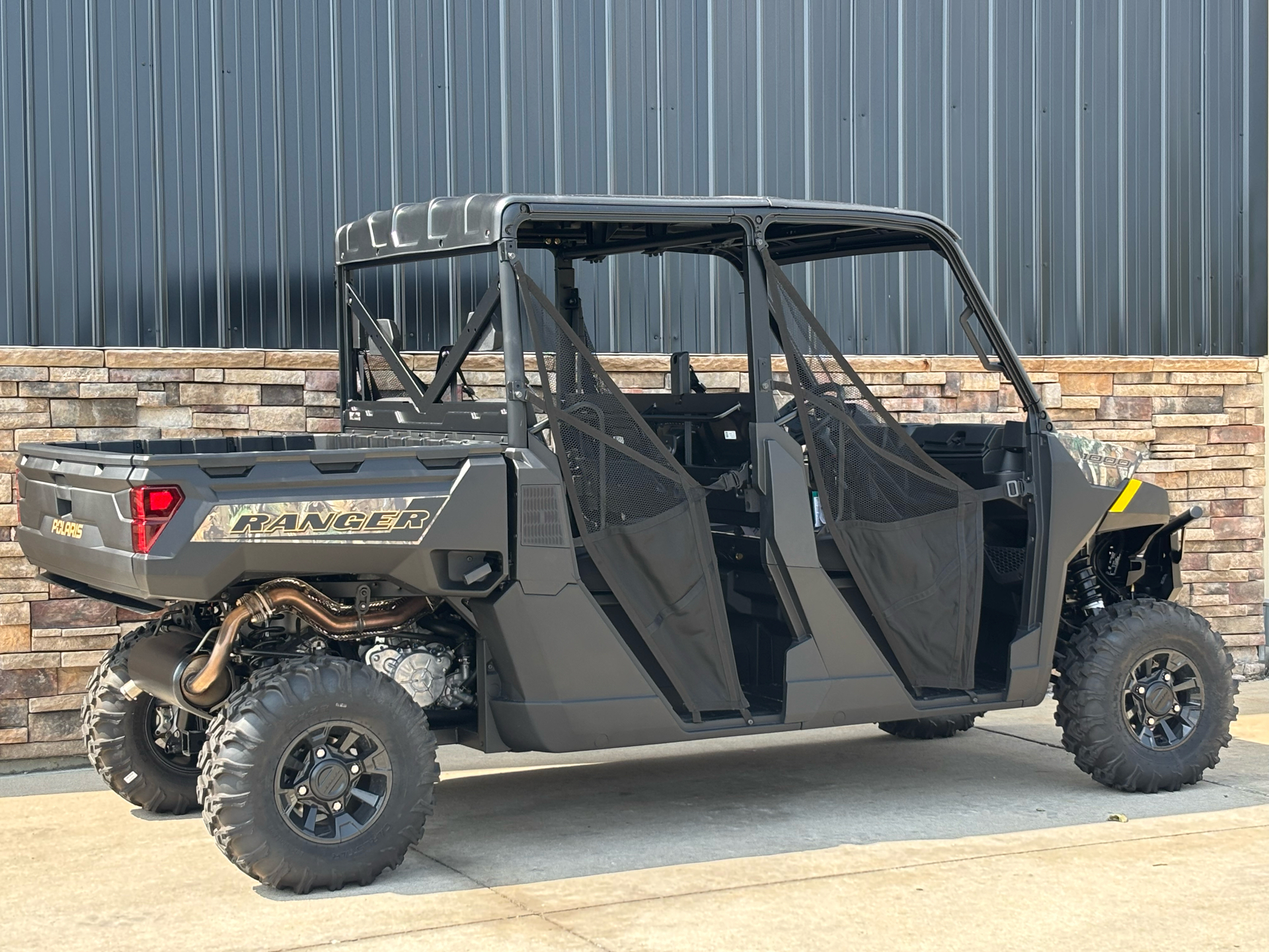 2026 Polaris Ranger Crew 1000 Premium in Columbia, Missouri - Photo 2