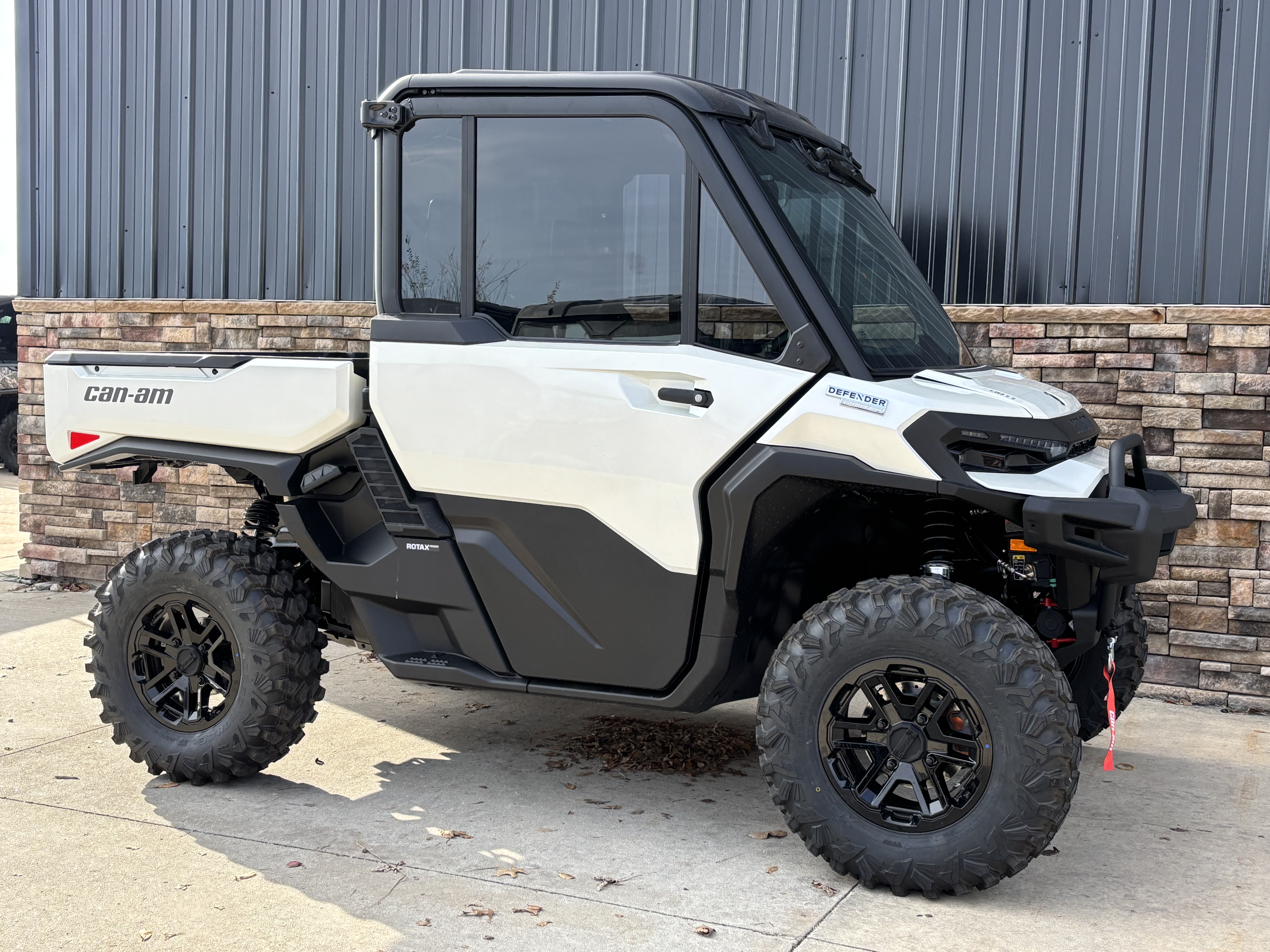 2026 Can-Am Defender Limited HD11 in Columbia, Missouri - Photo 2