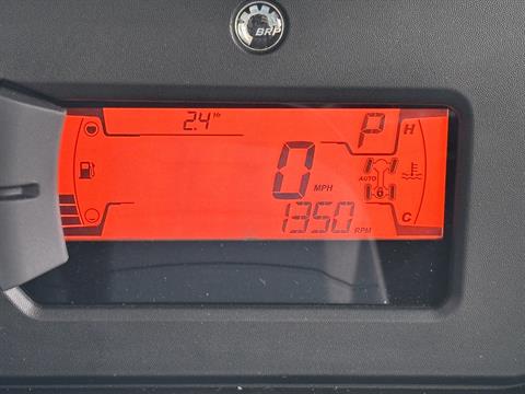 2026 Can-Am Defender Limited HD11 in Columbia, Missouri - Photo 10