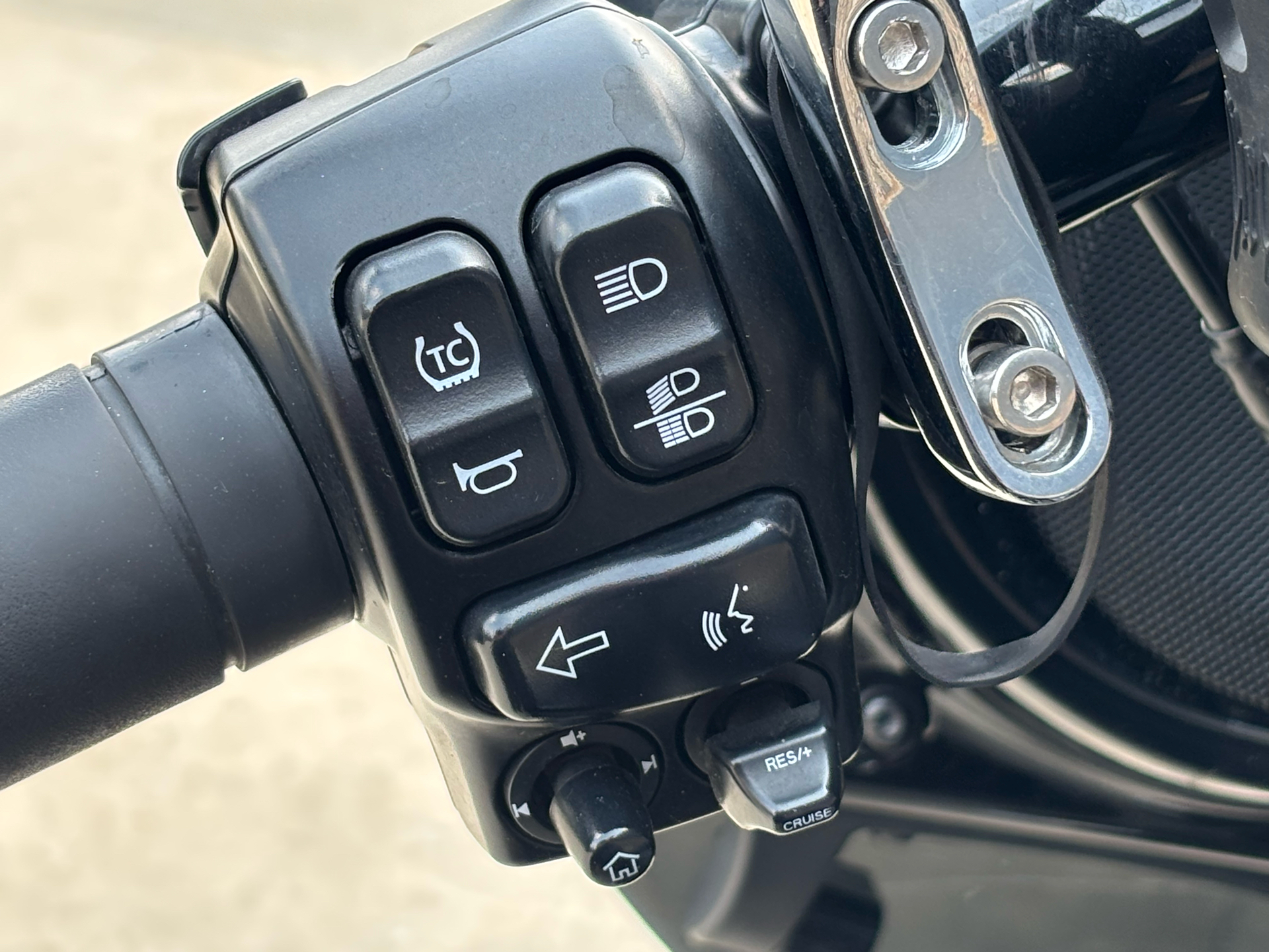 2021 Harley-Davidson Ultra Limited in Columbia, Missouri - Photo 9