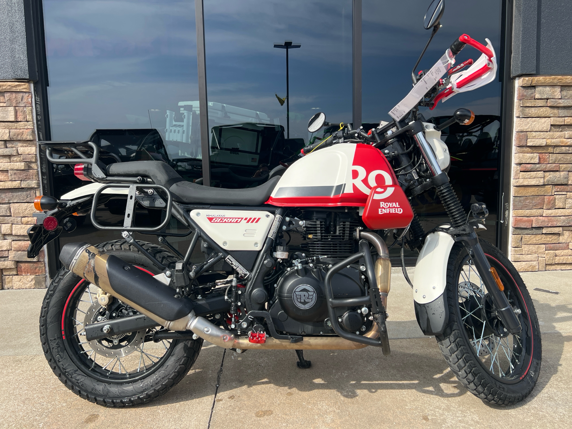 2023 Royal Enfield Scram 411 in Columbia, Missouri - Photo 1