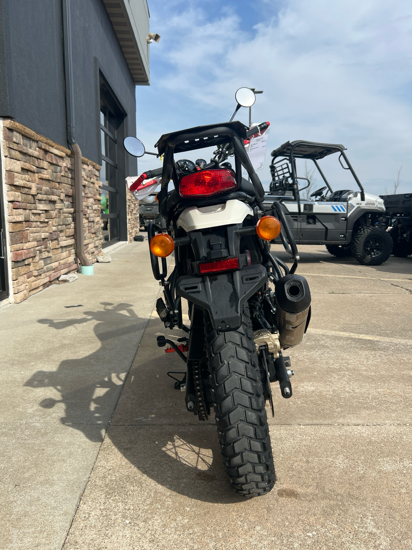 2023 Royal Enfield Scram 411 in Columbia, Missouri - Photo 2