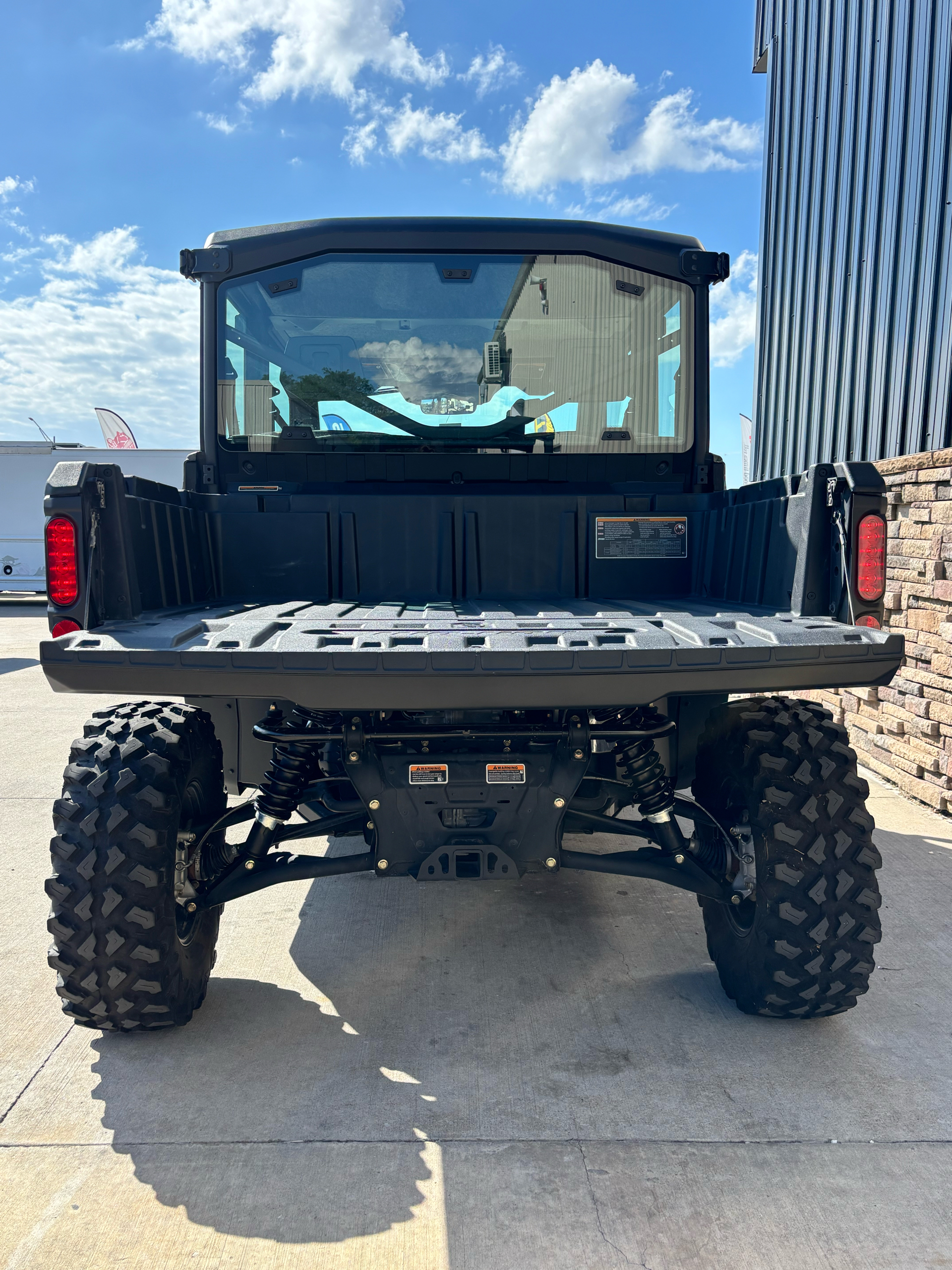 2024 Can-Am Defender MAX Limited in Columbia, Missouri - Photo 4