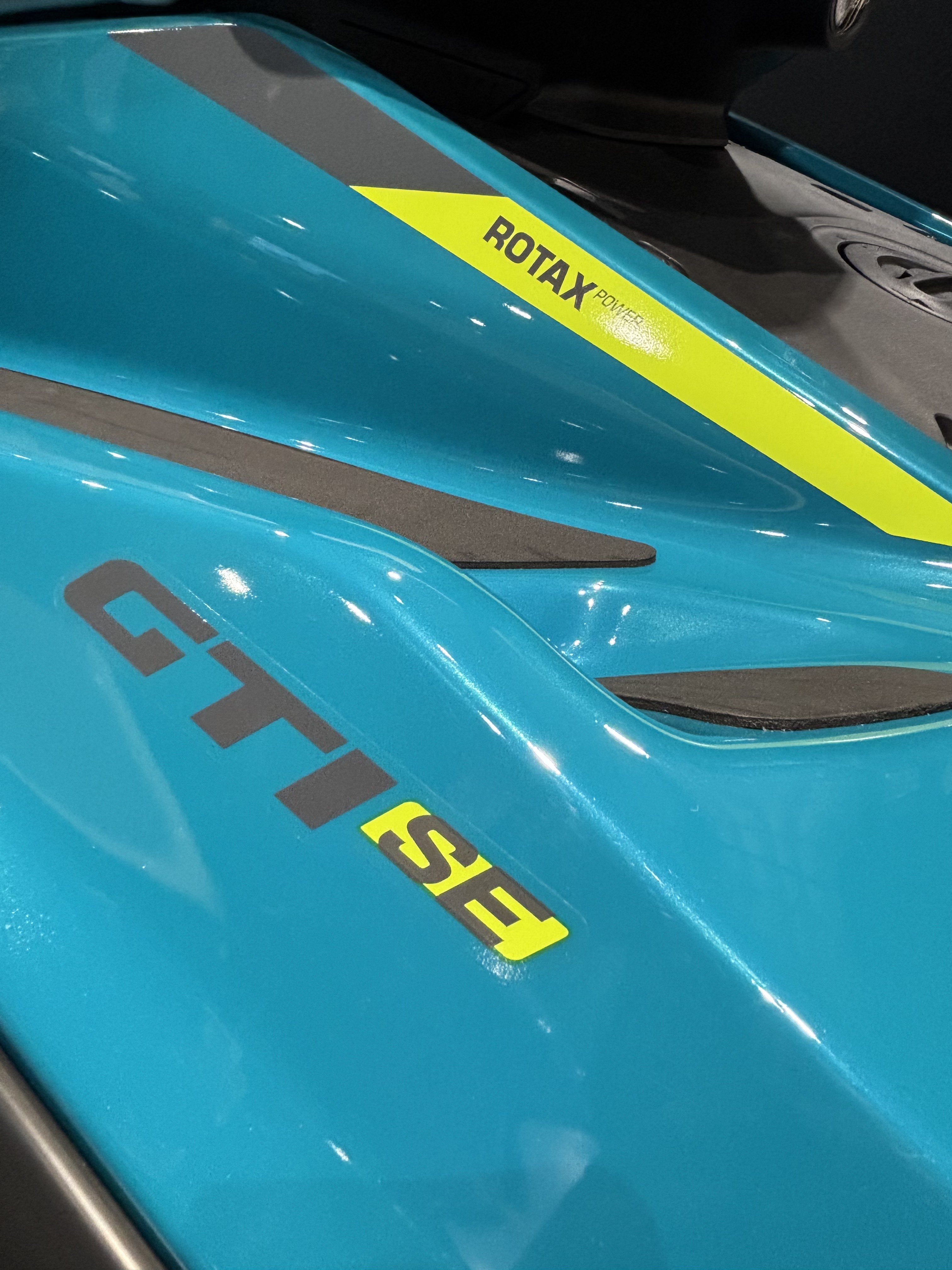 2026 Sea-Doo GTI SE 170 + Tech Package, Audio, iDF, iBR in Columbia, Missouri - Photo 11