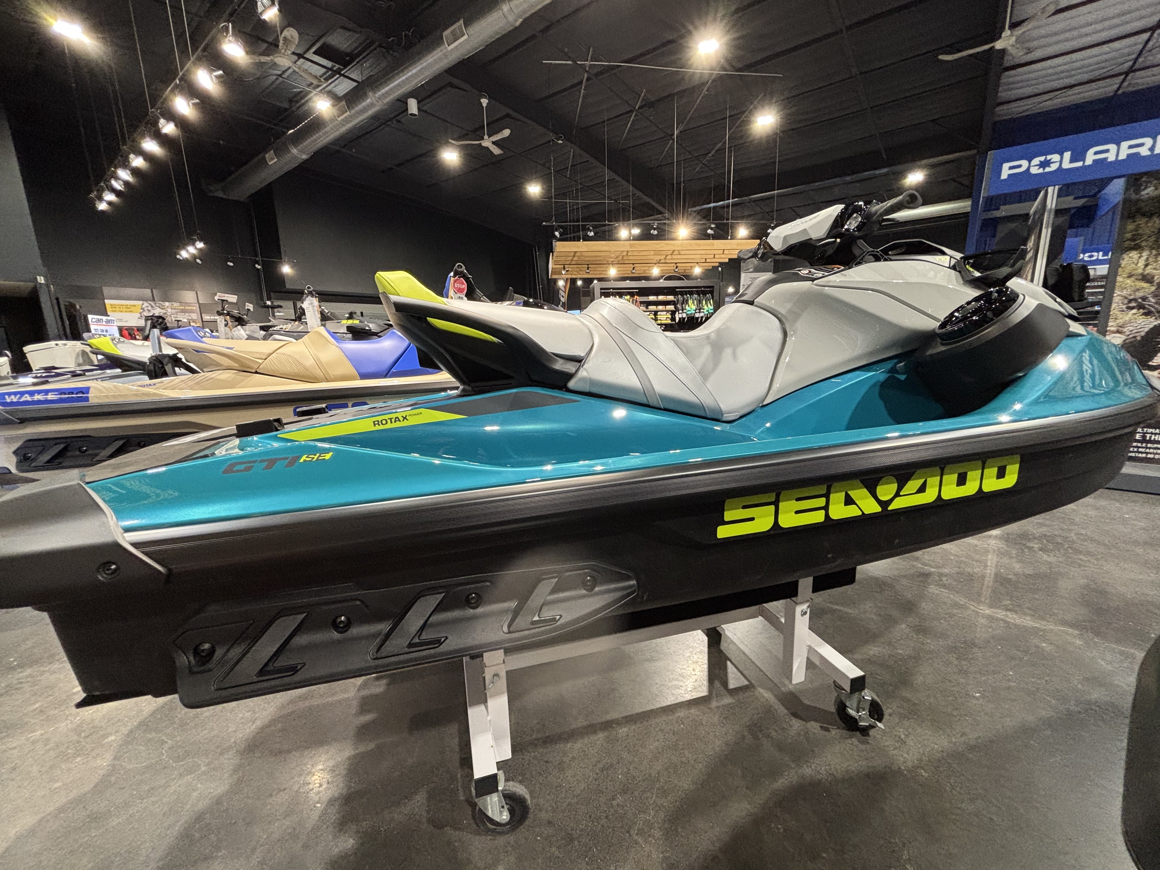 2026 Sea-Doo GTI SE 170 + Tech Package, Audio, iDF, iBR in Columbia, Missouri - Photo 12