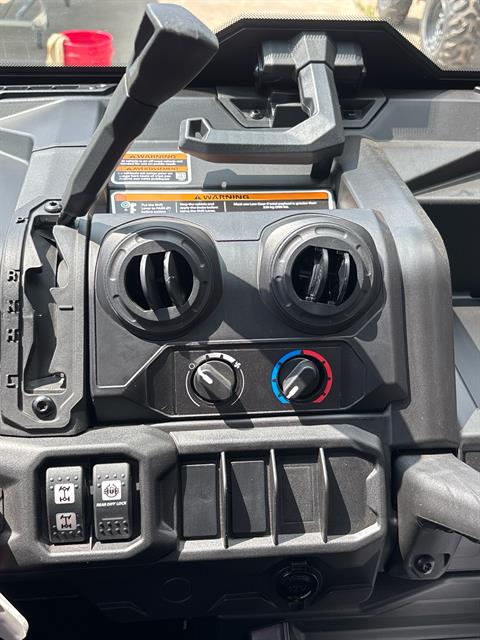 2025 Can-Am Defender DPS CAB in Columbia, Missouri - Photo 12