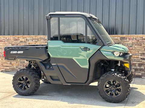 2025 Can-Am Defender DPS CAB in Columbia, Missouri - Photo 3