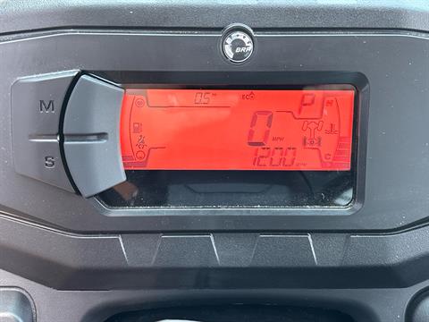 2025 Can-Am Defender DPS CAB in Columbia, Missouri - Photo 5