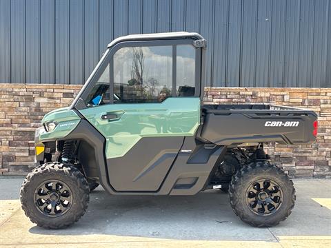 2025 Can-Am Defender DPS CAB in Columbia, Missouri - Photo 12