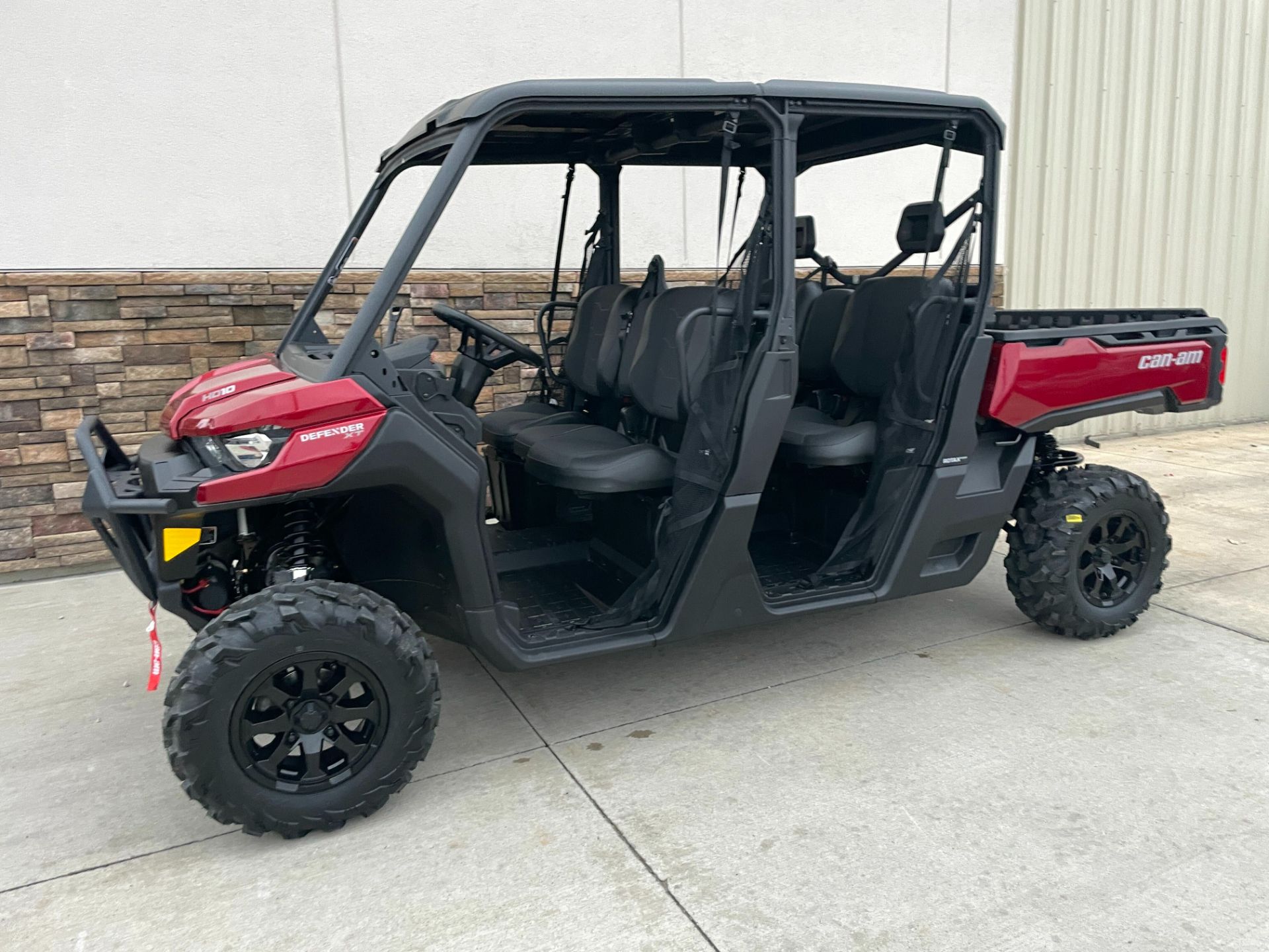 2024 Can-Am Defender MAX XT HD10 in Columbia, Missouri - Photo 1