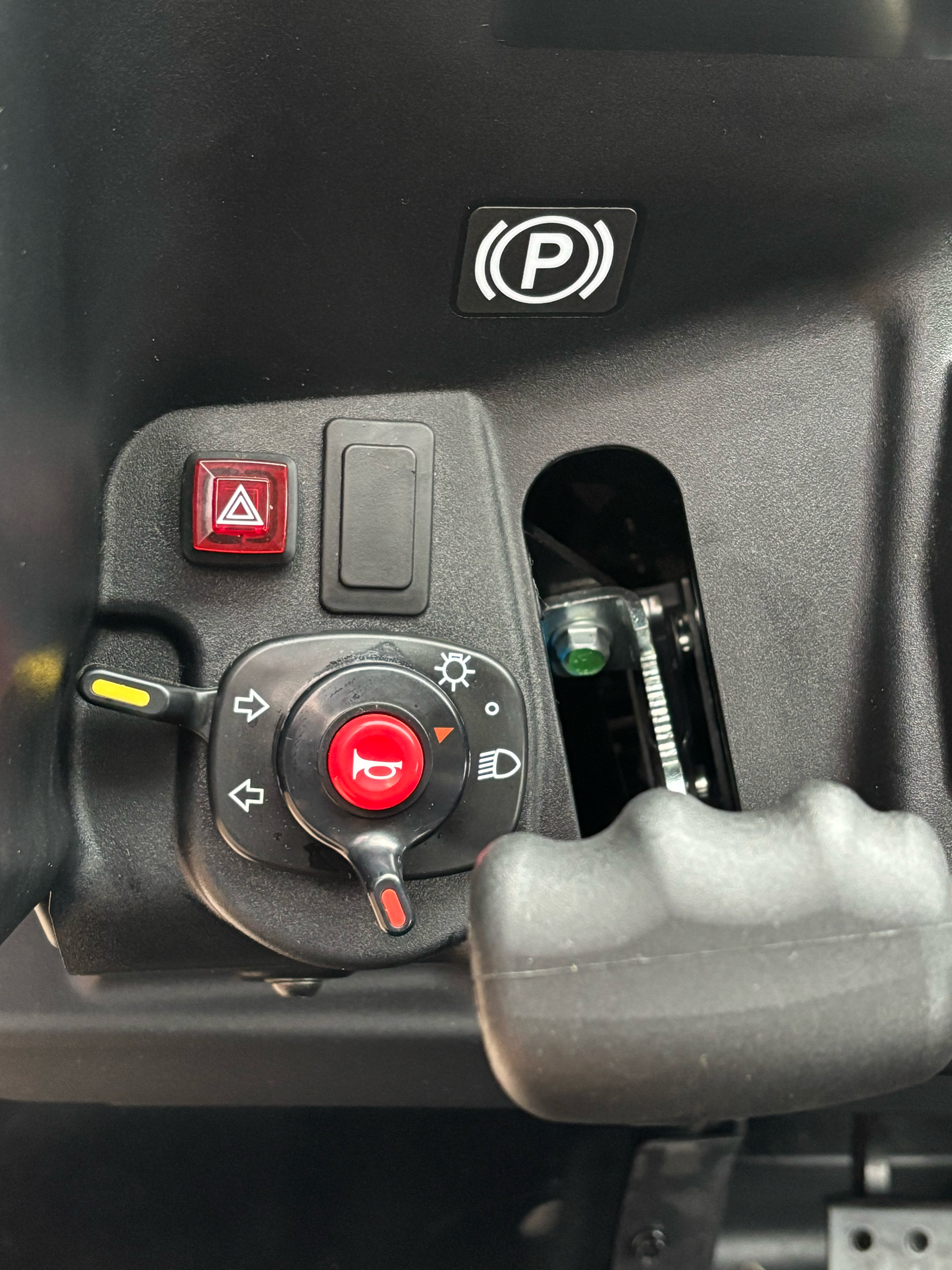 2024 Kubota RTV-X1100C in Columbia, Missouri - Photo 3