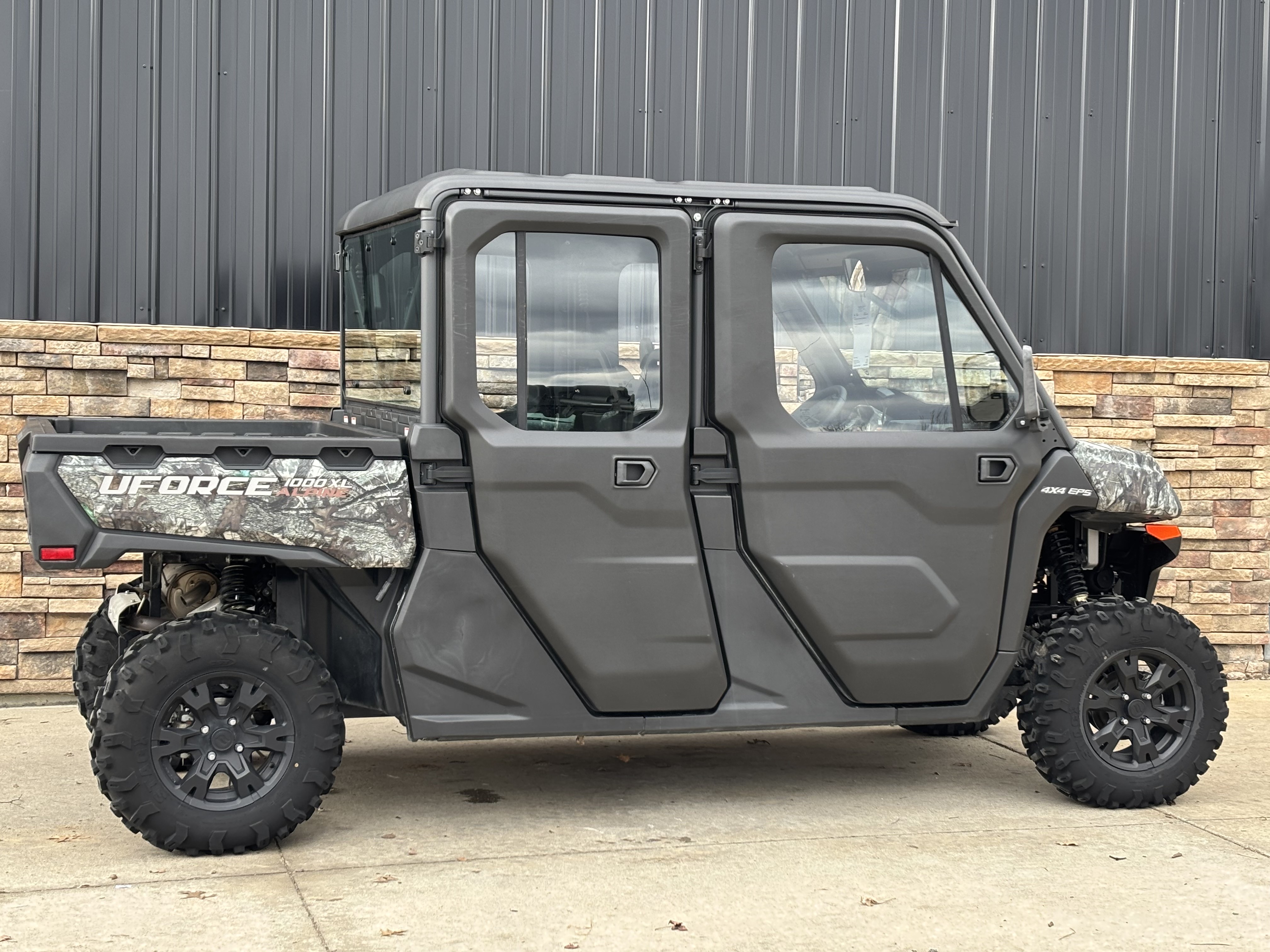 2024 CFMOTO UForce 1000 XL in Columbia, Missouri - Photo 2