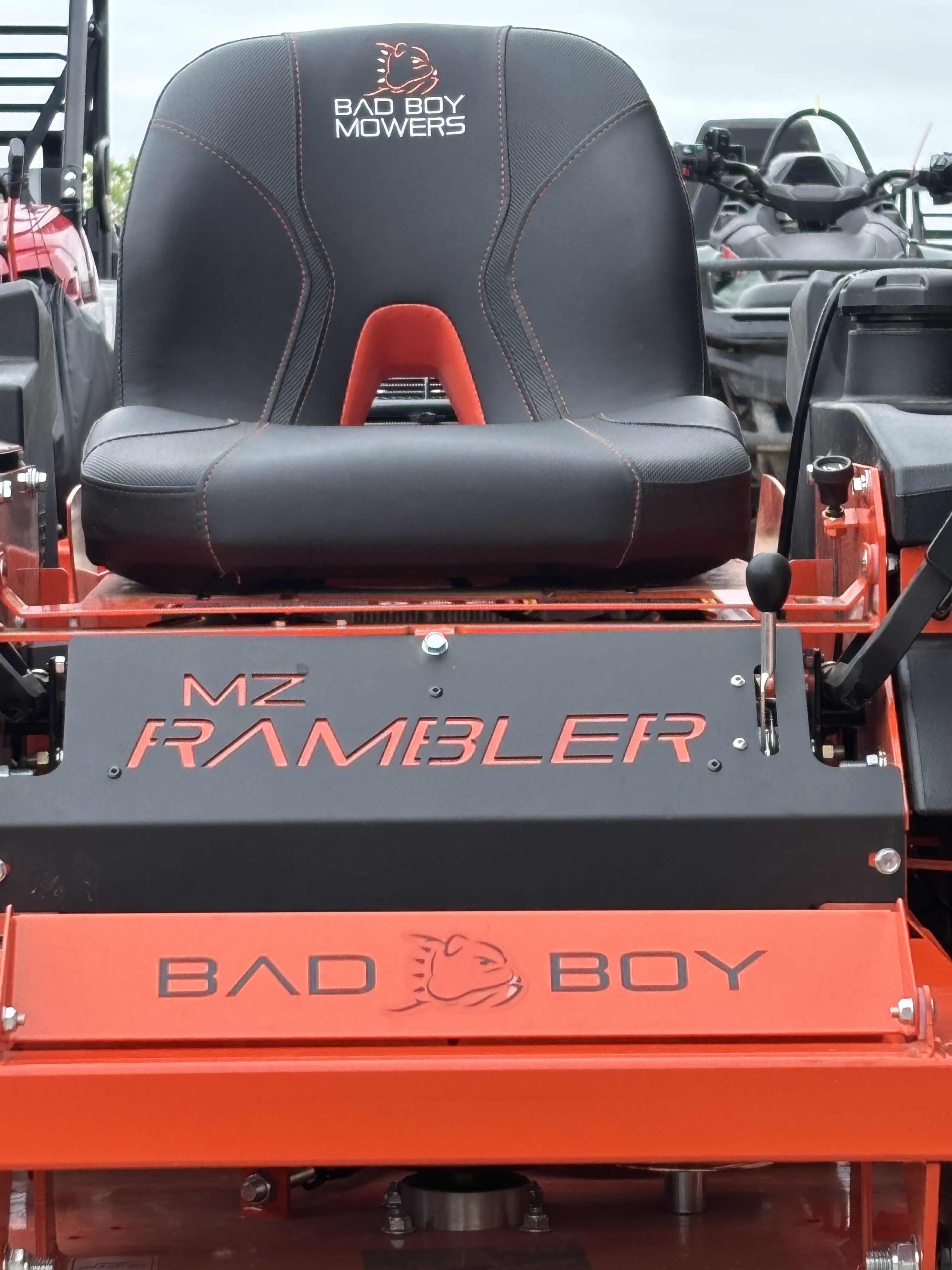 2026 Bad Boy Mowers MZ Rambler 42 in. Kawasaki FR651V 21.5 hp in Columbia, Missouri - Photo 6