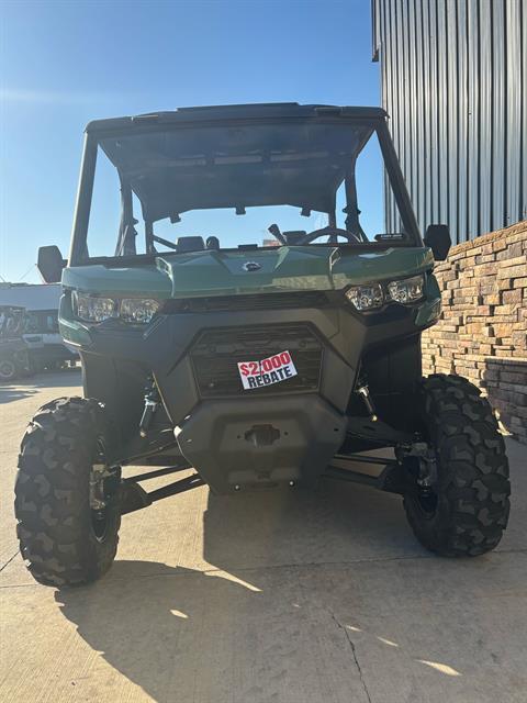 2025 Can-Am Defender MAX DPS HD9 in Columbia, Missouri - Photo 6