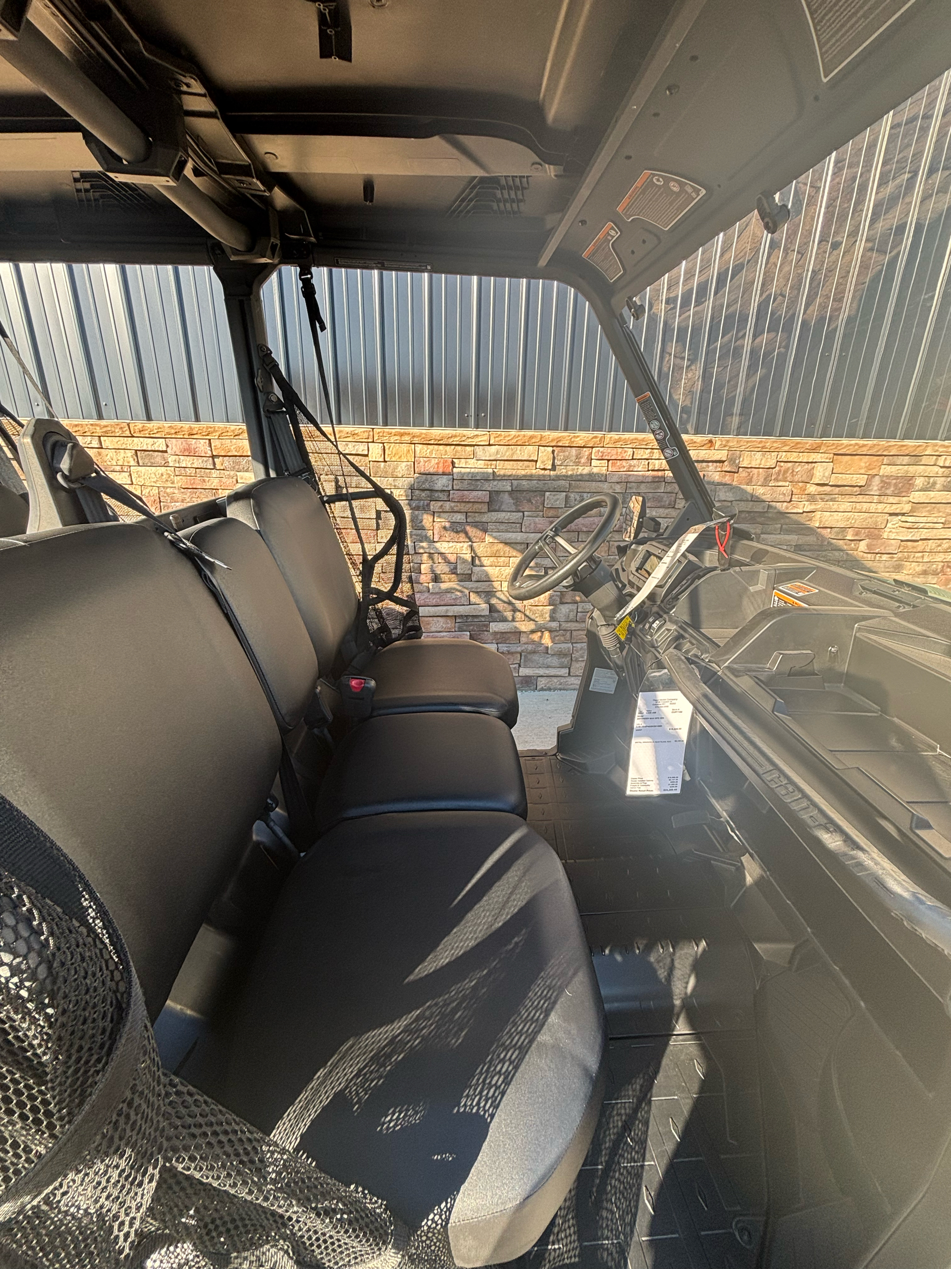 2025 Can-Am Defender MAX DPS HD9 in Columbia, Missouri - Photo 11