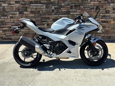 2025 Kawasaki Ninja 500 ABS in Columbia, Missouri - Photo 1